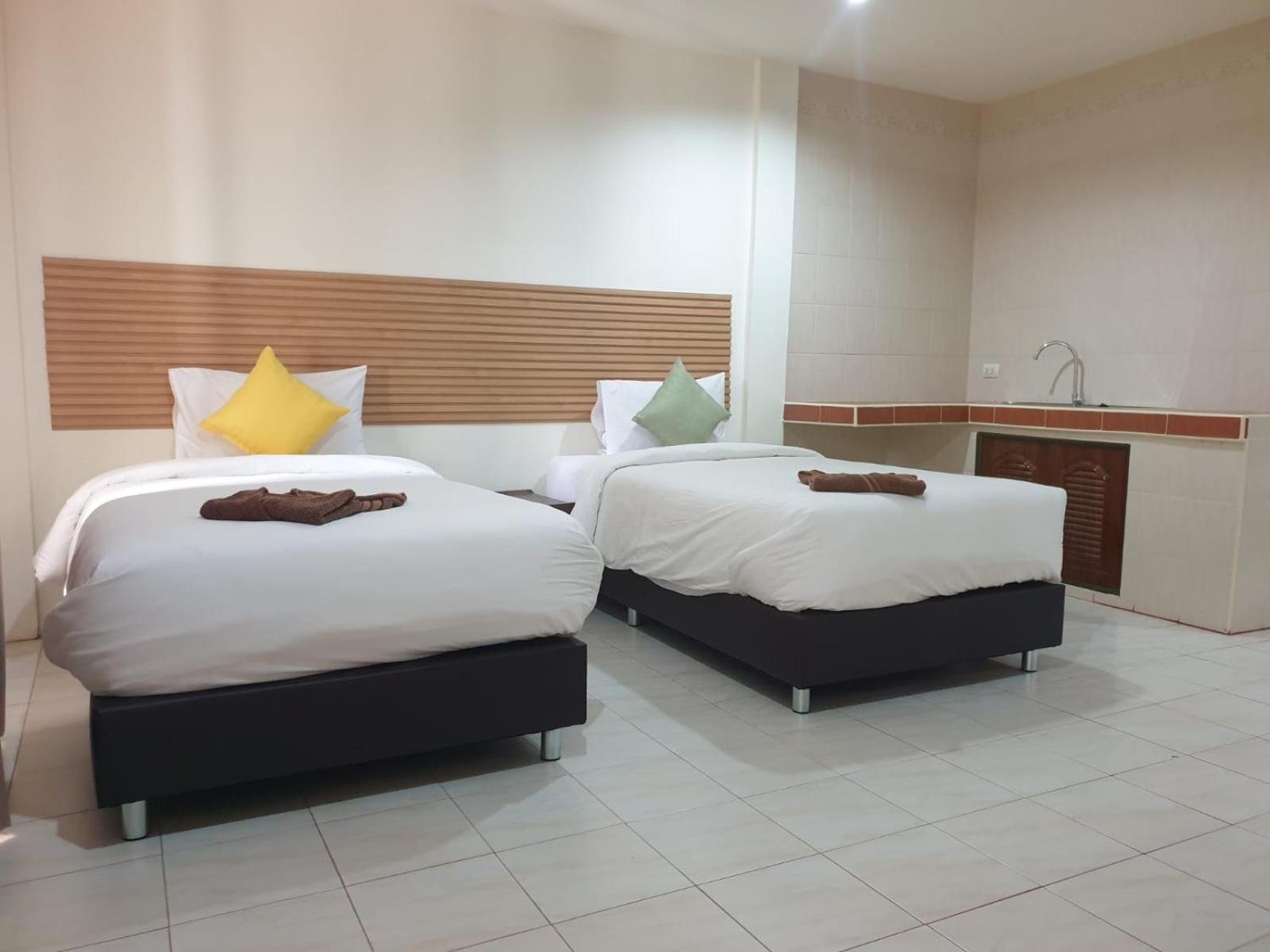 Deluxe Triple Room photo 2
