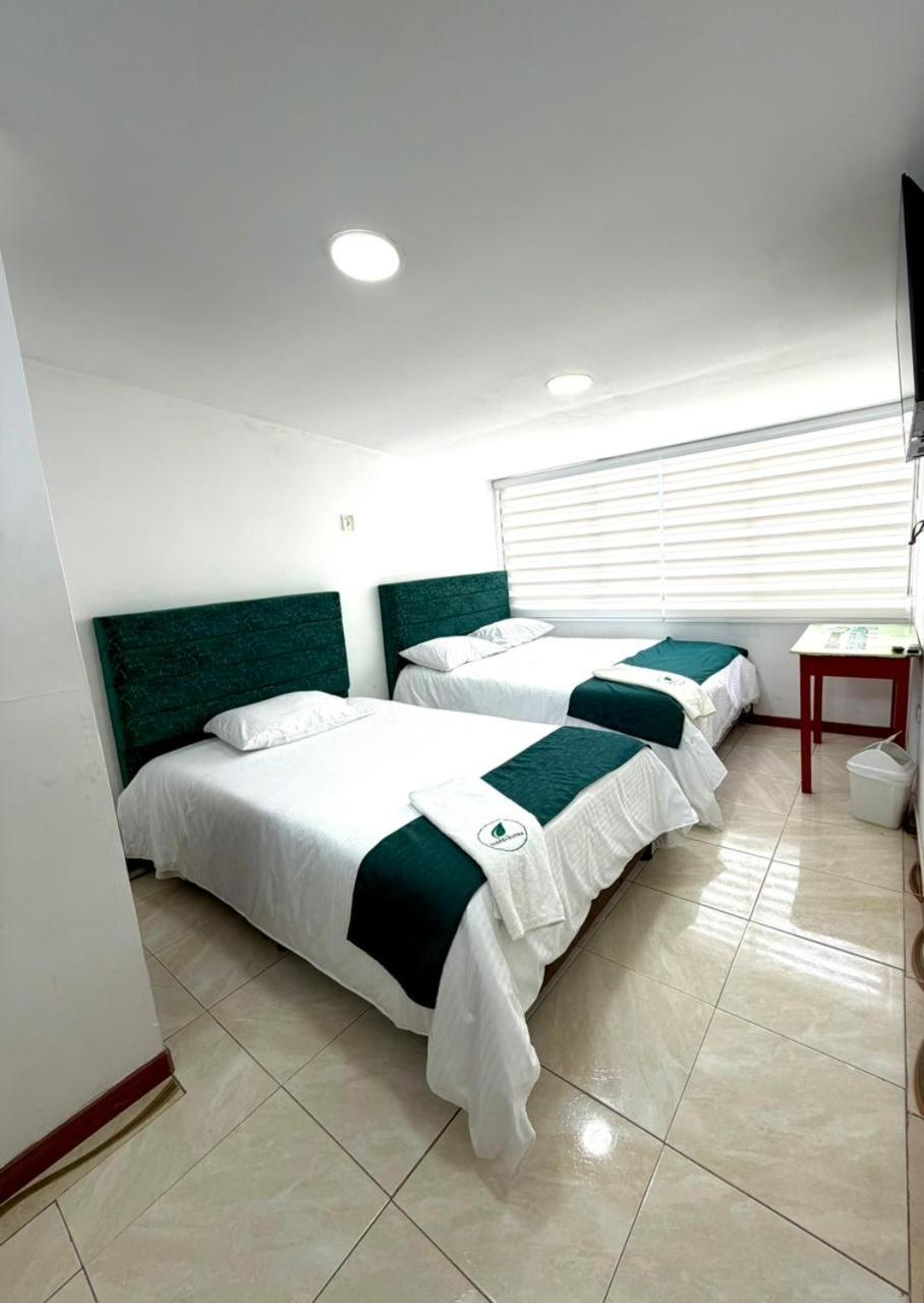 Double Room with Two Double Beds photo 2