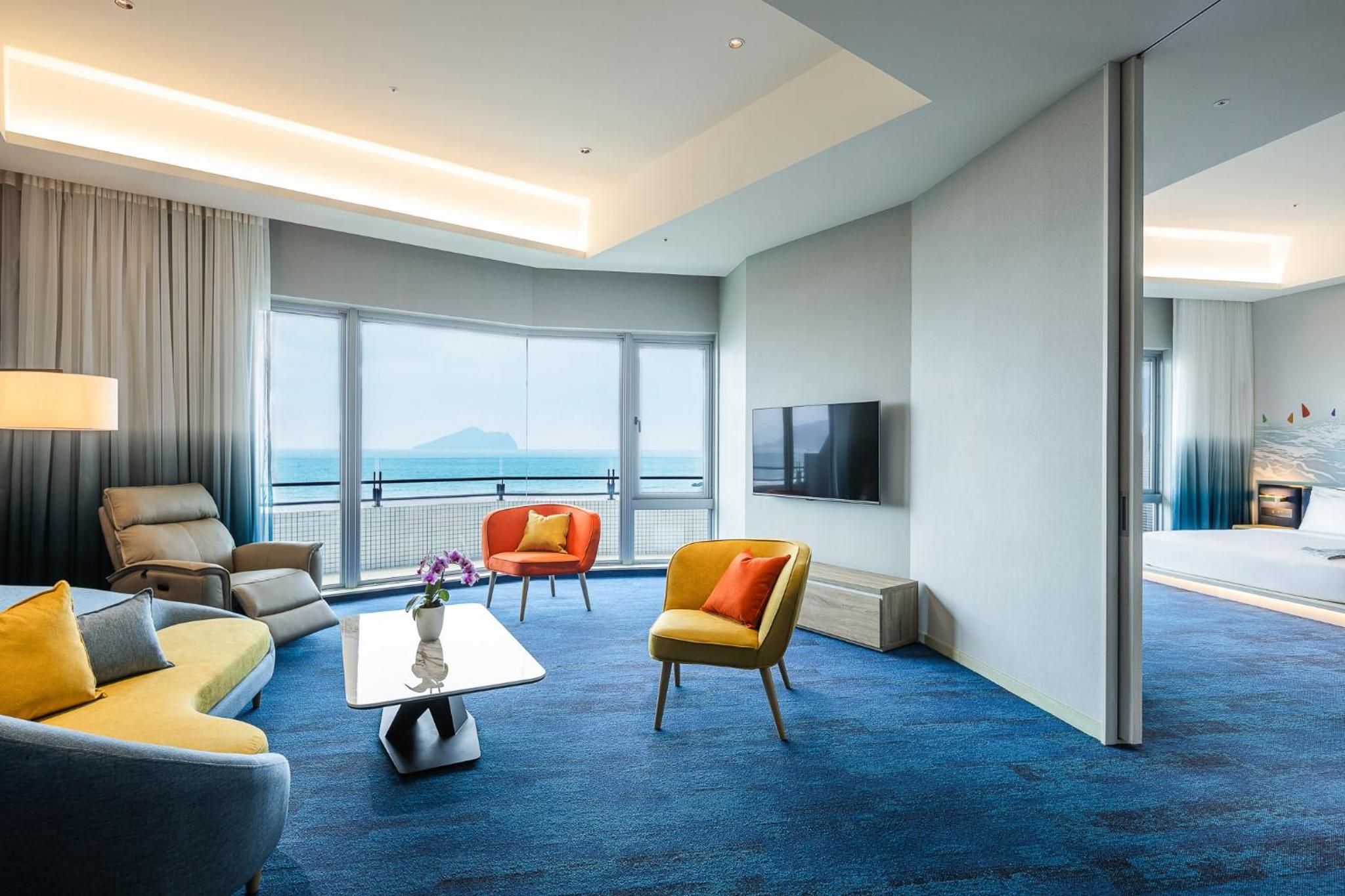 Superior Suite with Sea View photo 1