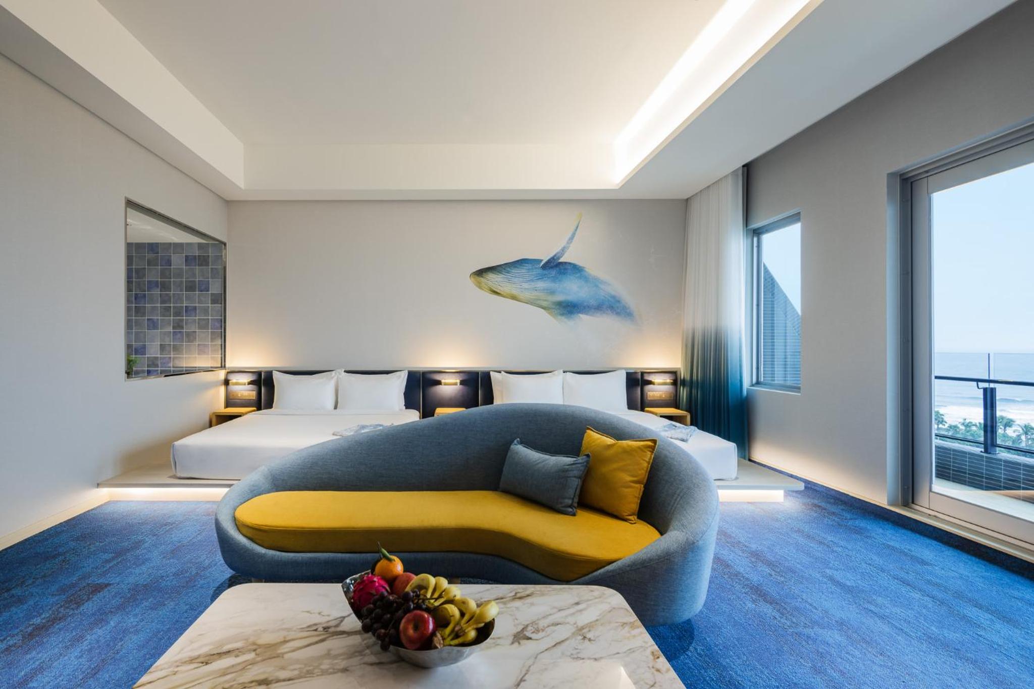 Family Room with Sea View photo 1