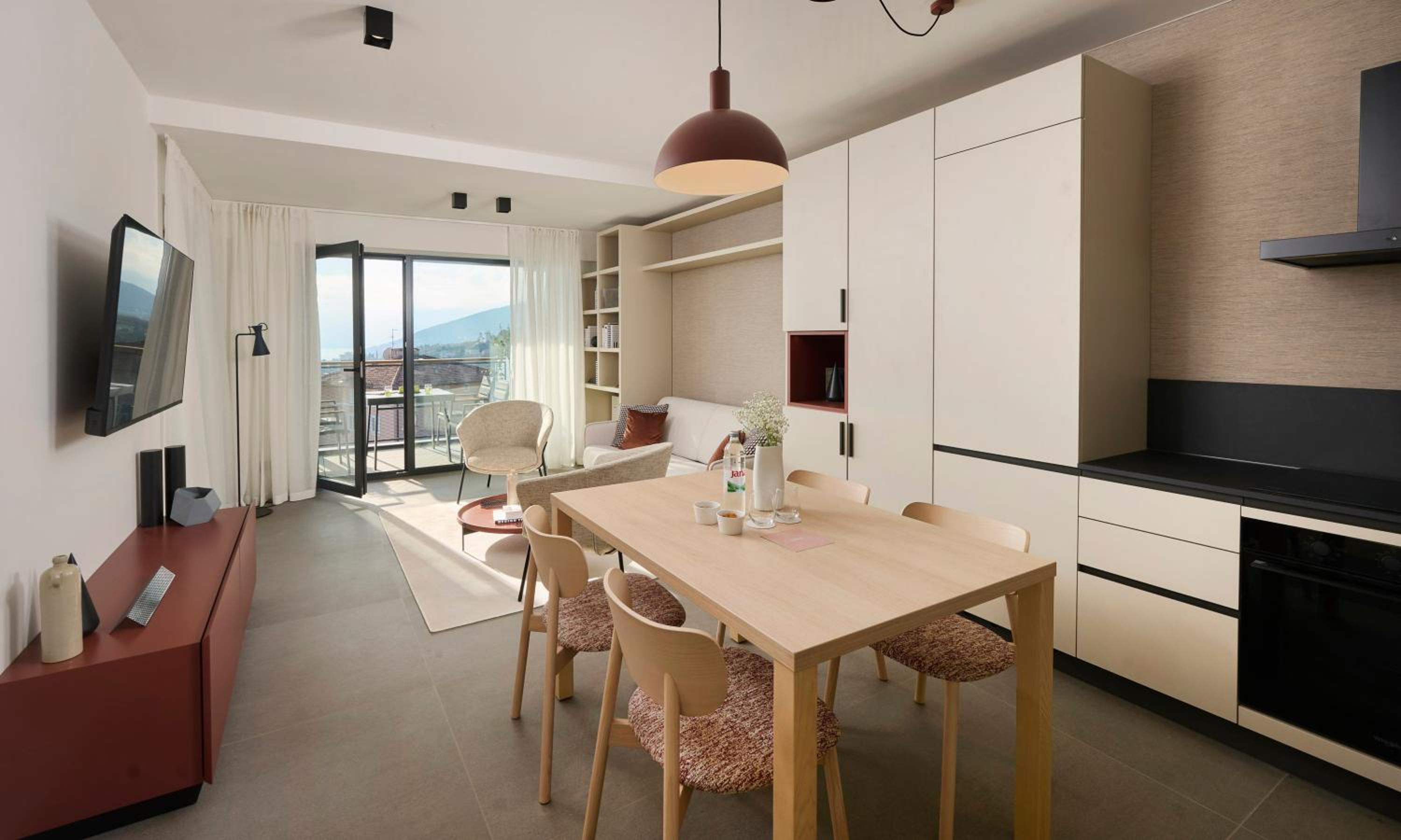 One-Bedroom Apartment with Sea View and Balcony