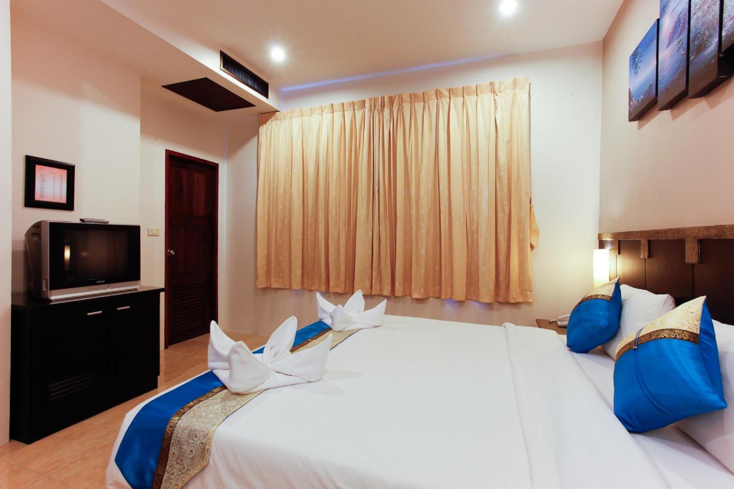Standard Double Room - Photo 3