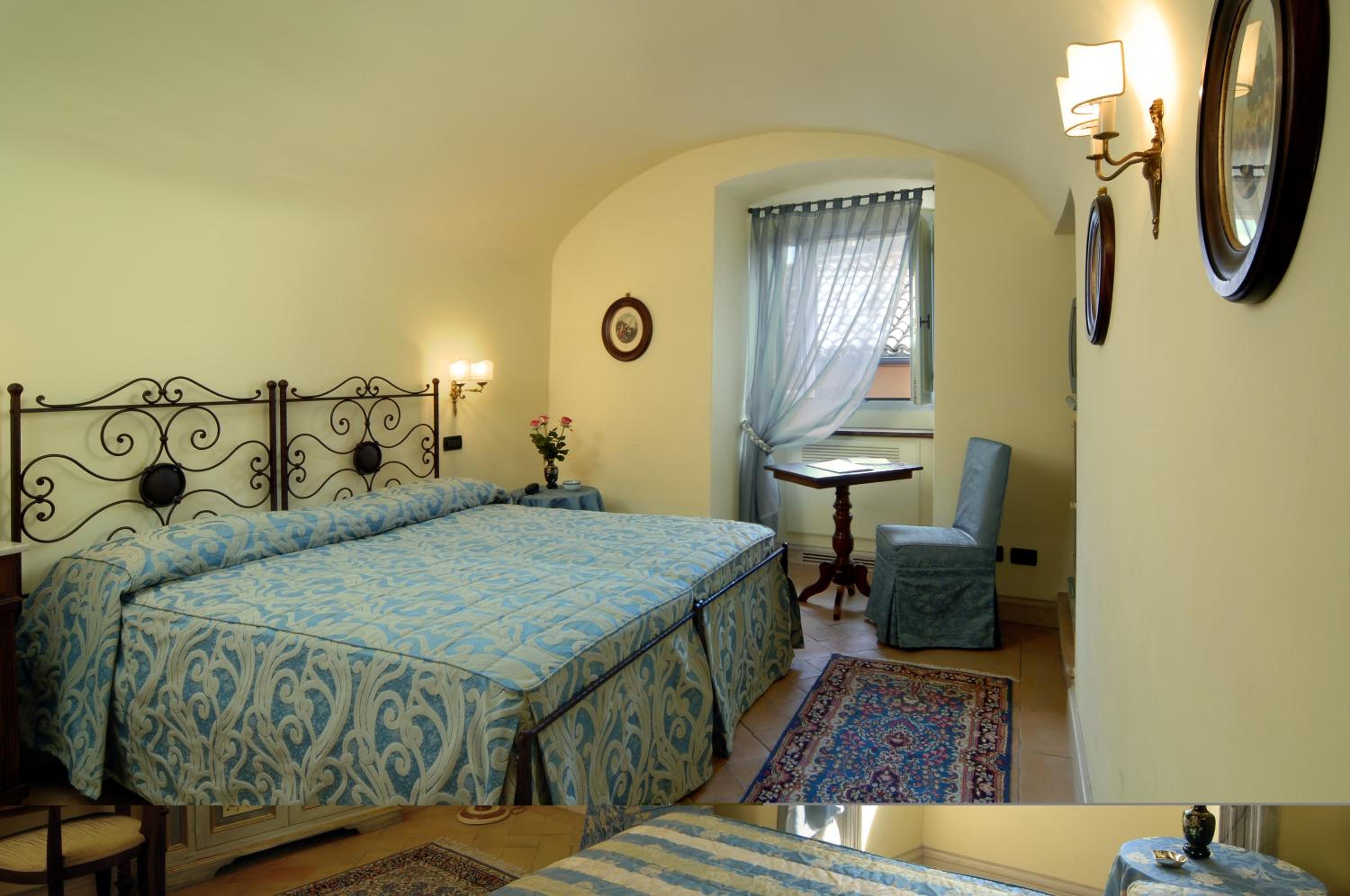 Standard Double Room - Photo 1