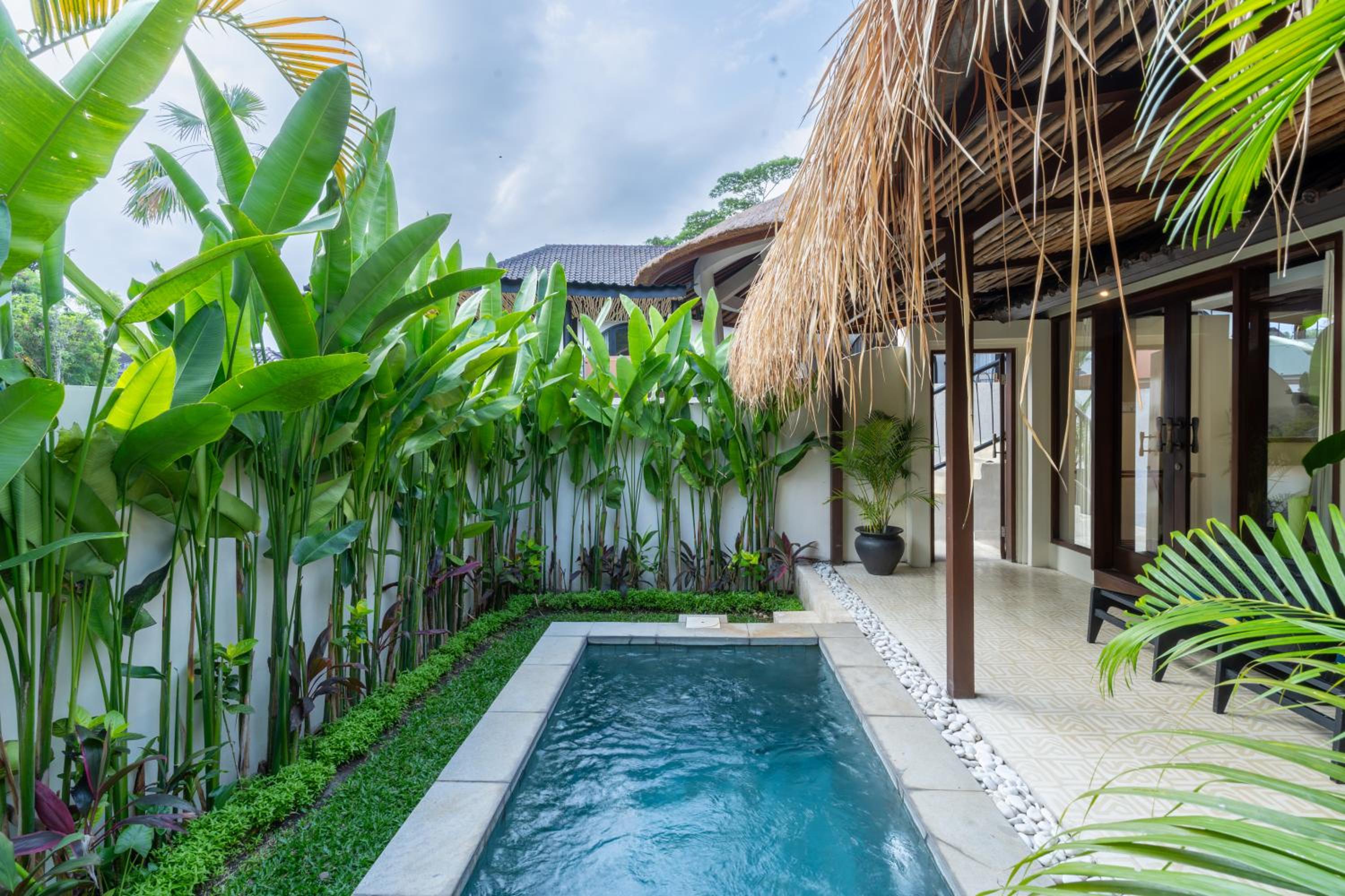 Sanctuary Pool Double Room