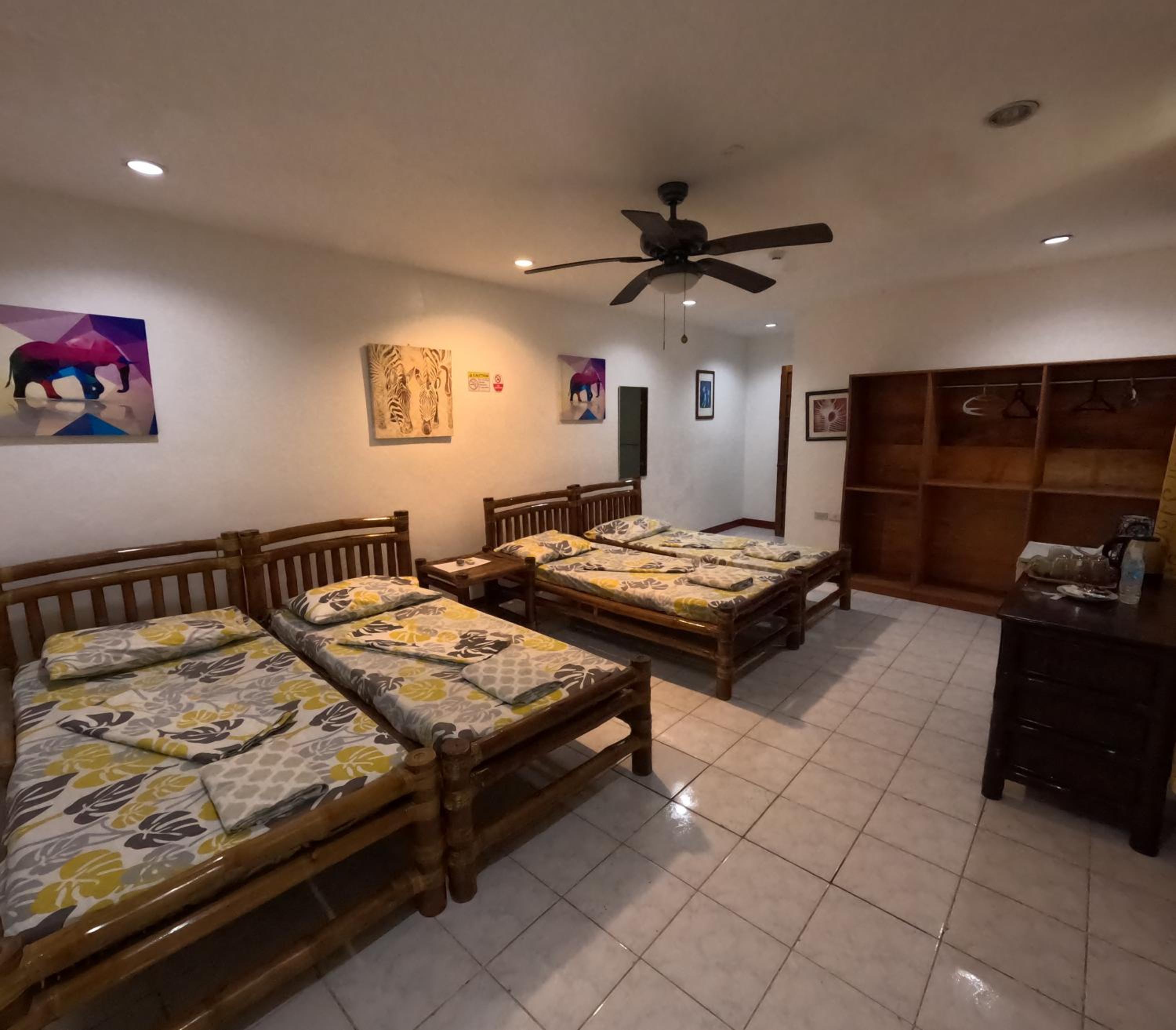 Marina Quadruple Room with Garden View  - Photo 3