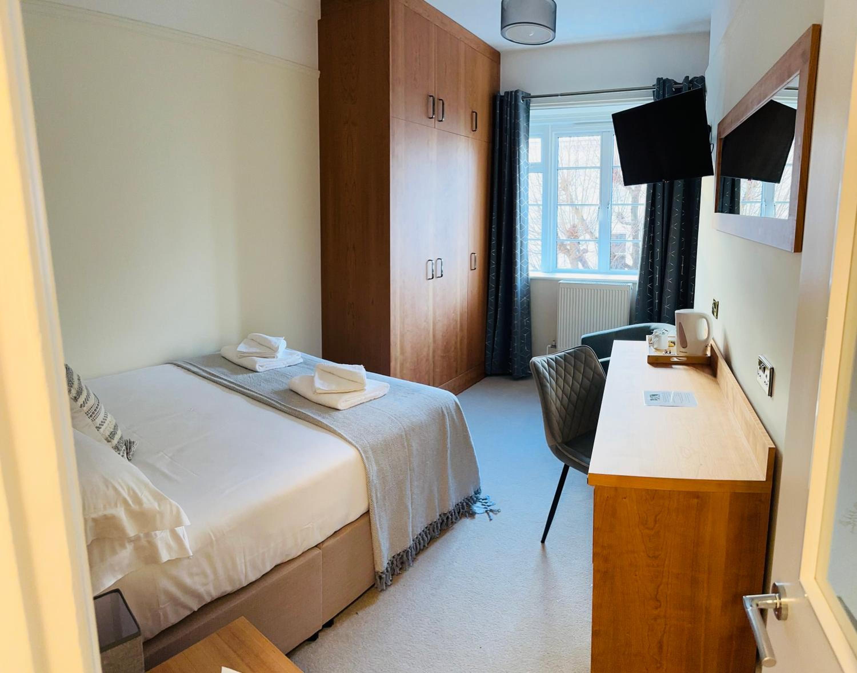 Superior Twin Room photo 3