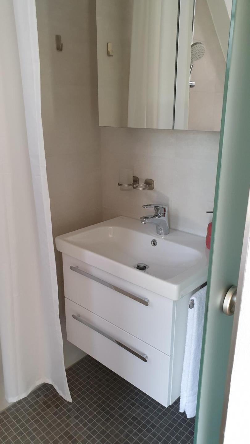 Apartment - Disability Access photo 3