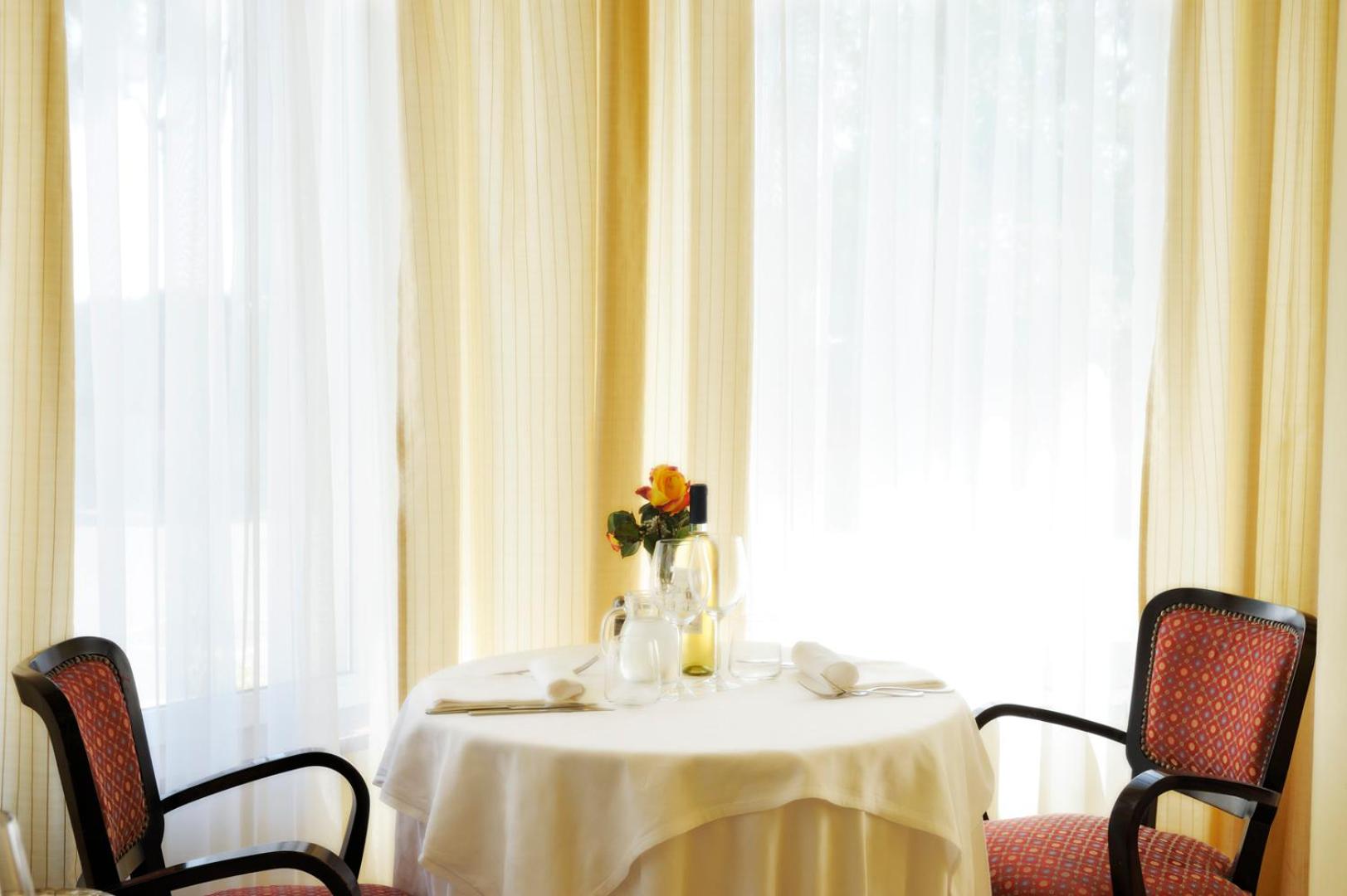 Superior Single Room with Sea View - Photo 4