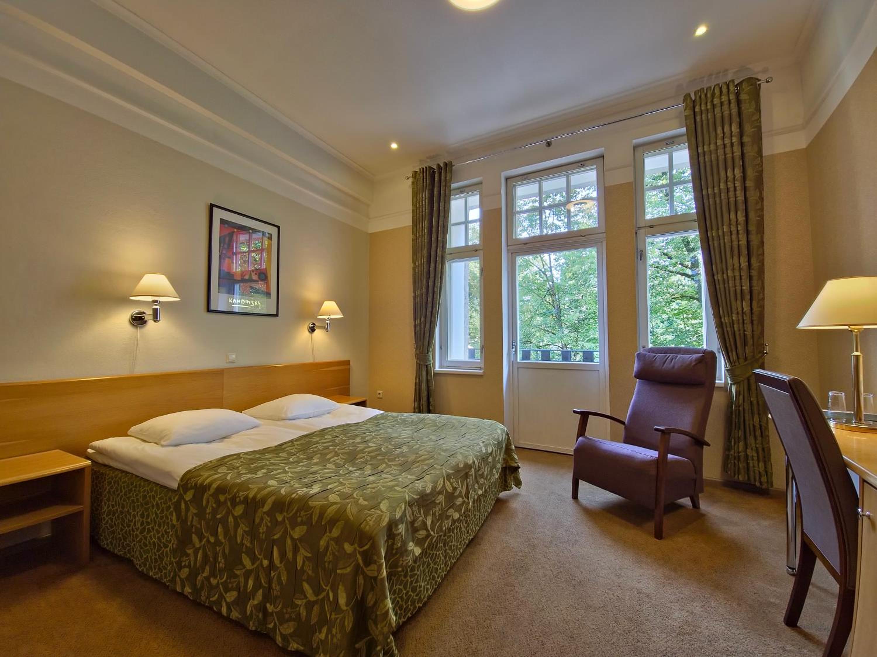 Superior Double or Twin Room with Terrace