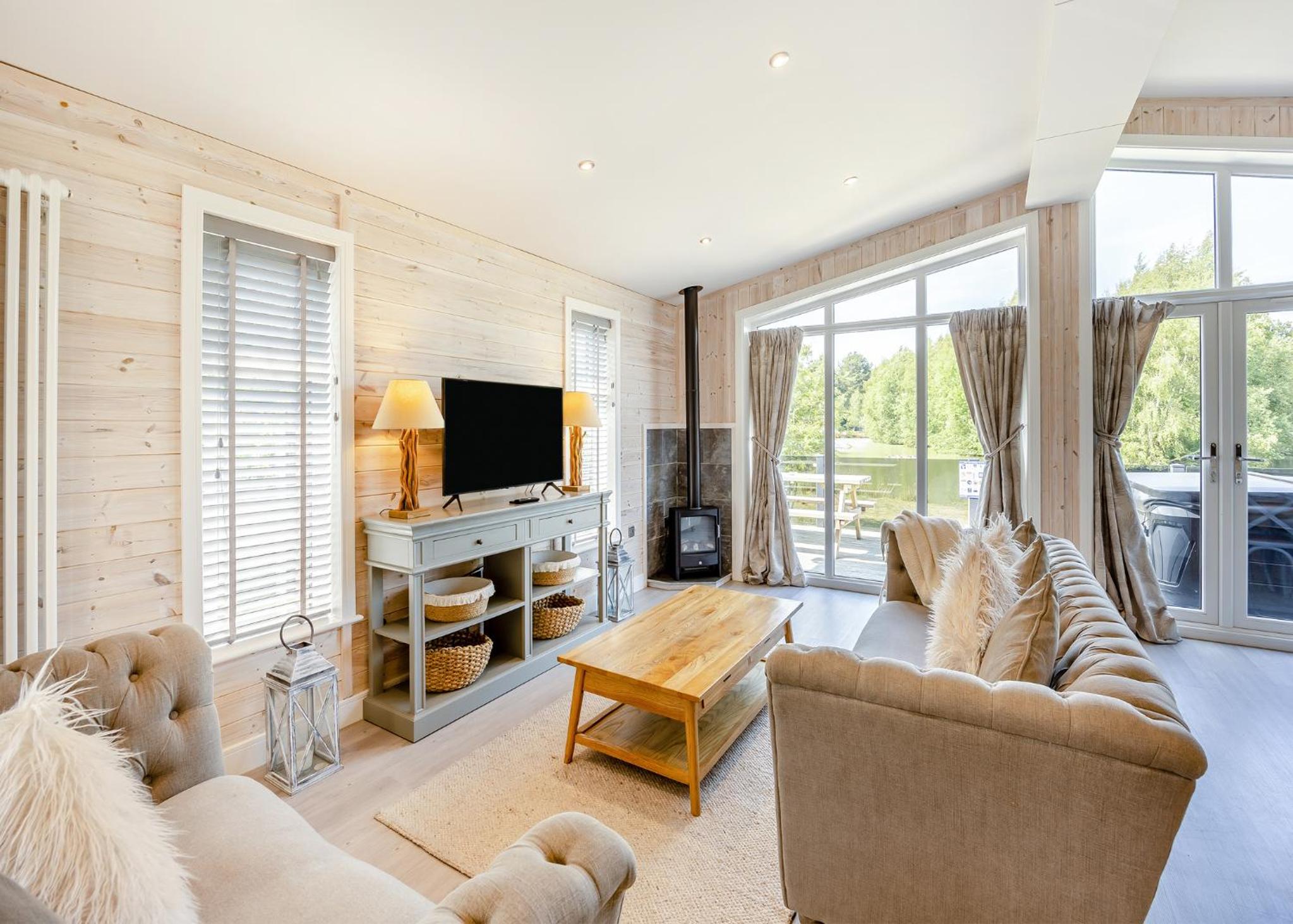 Three-Bedroom Chalet photo 2