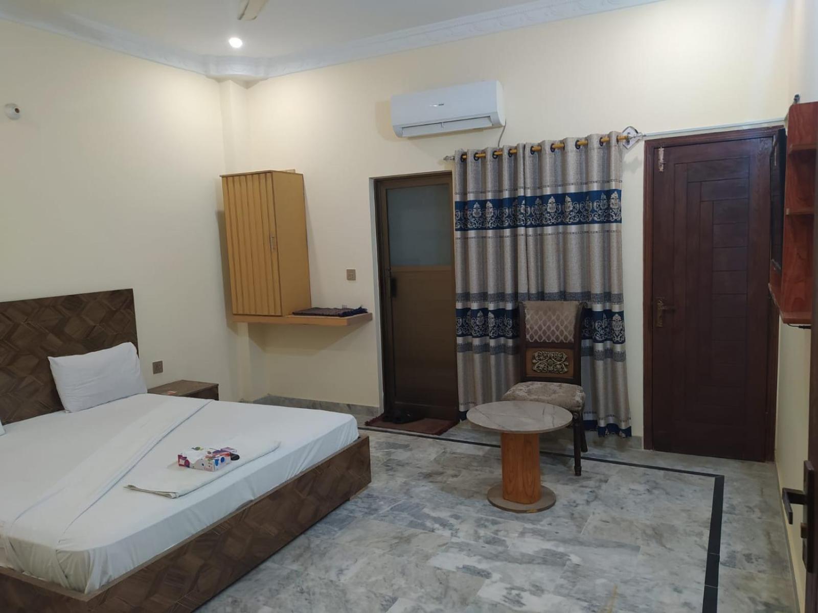 Deluxe Single Room photo 2