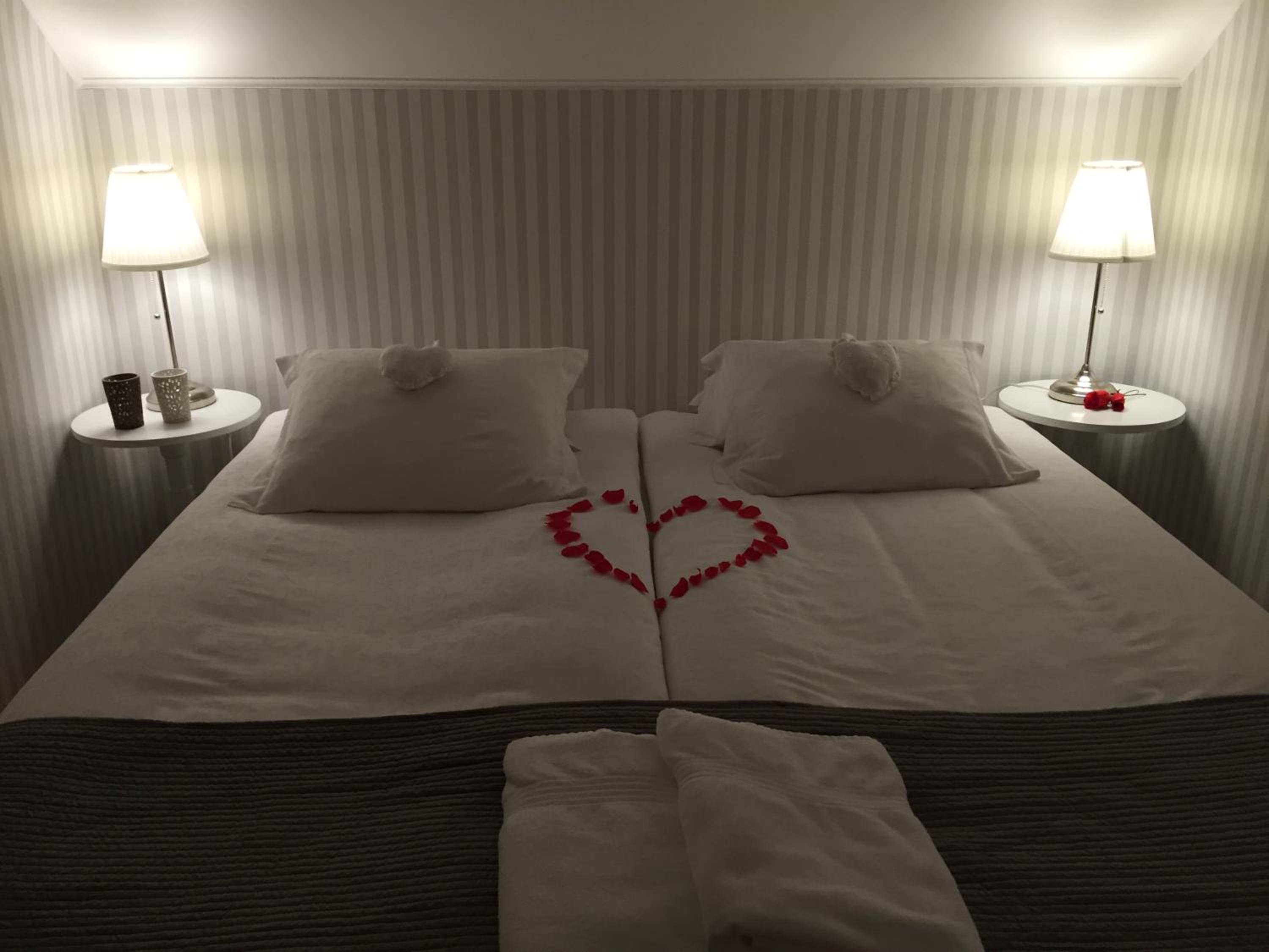 Deluxe Double Room - Photo 2