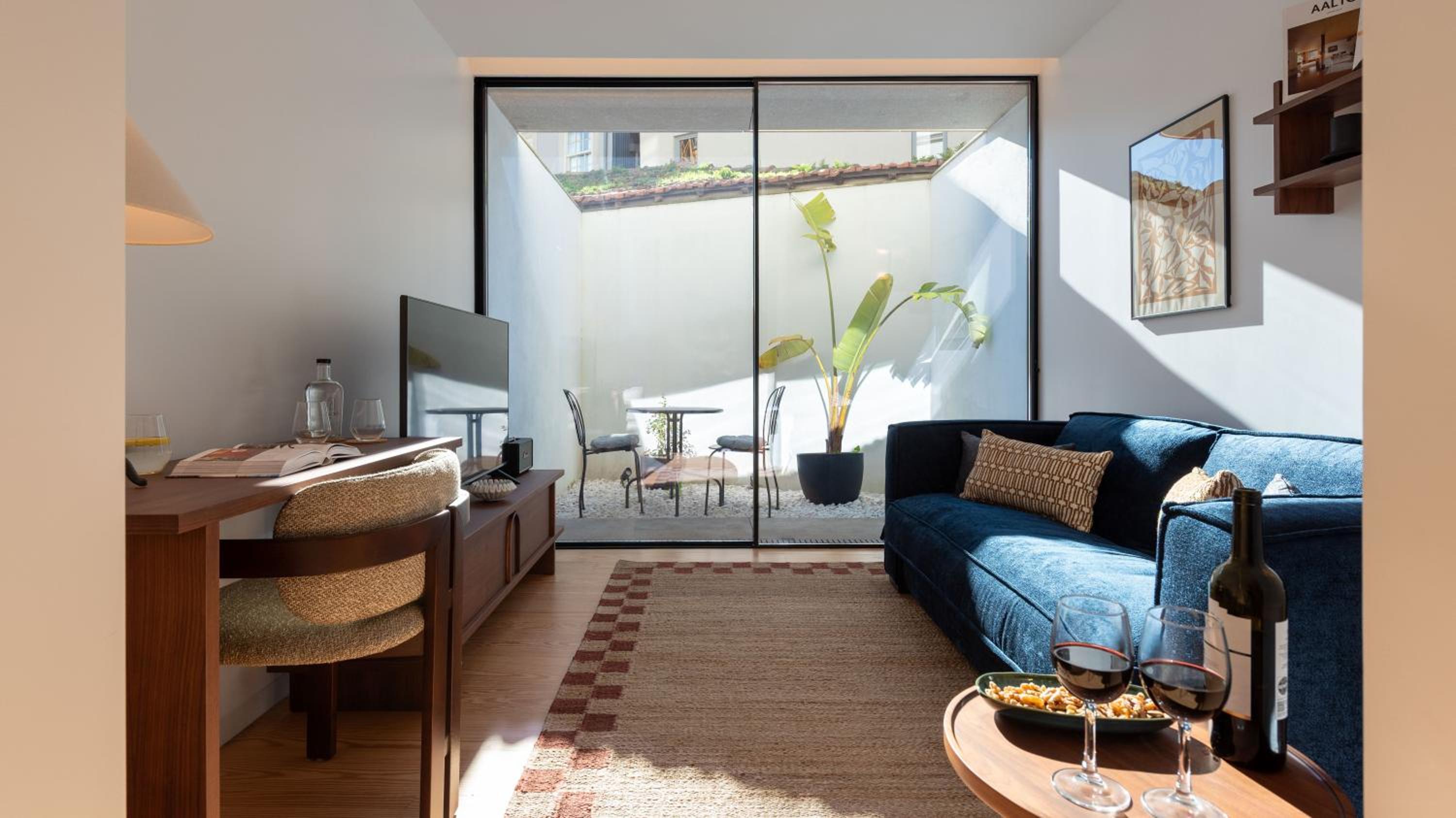 One-Bedroom Apartment with Terrace