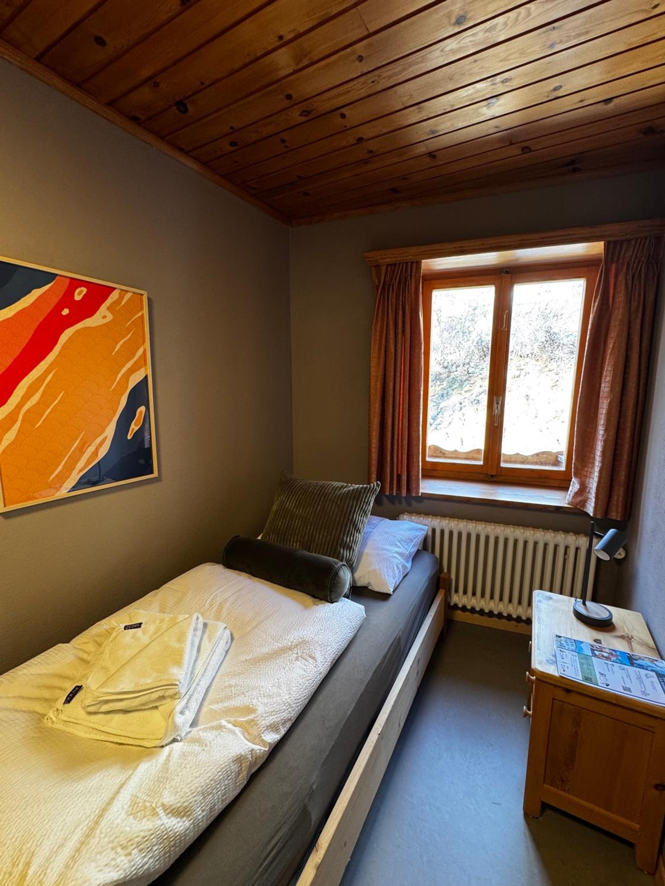Single Room with Shared Shower and Toilet