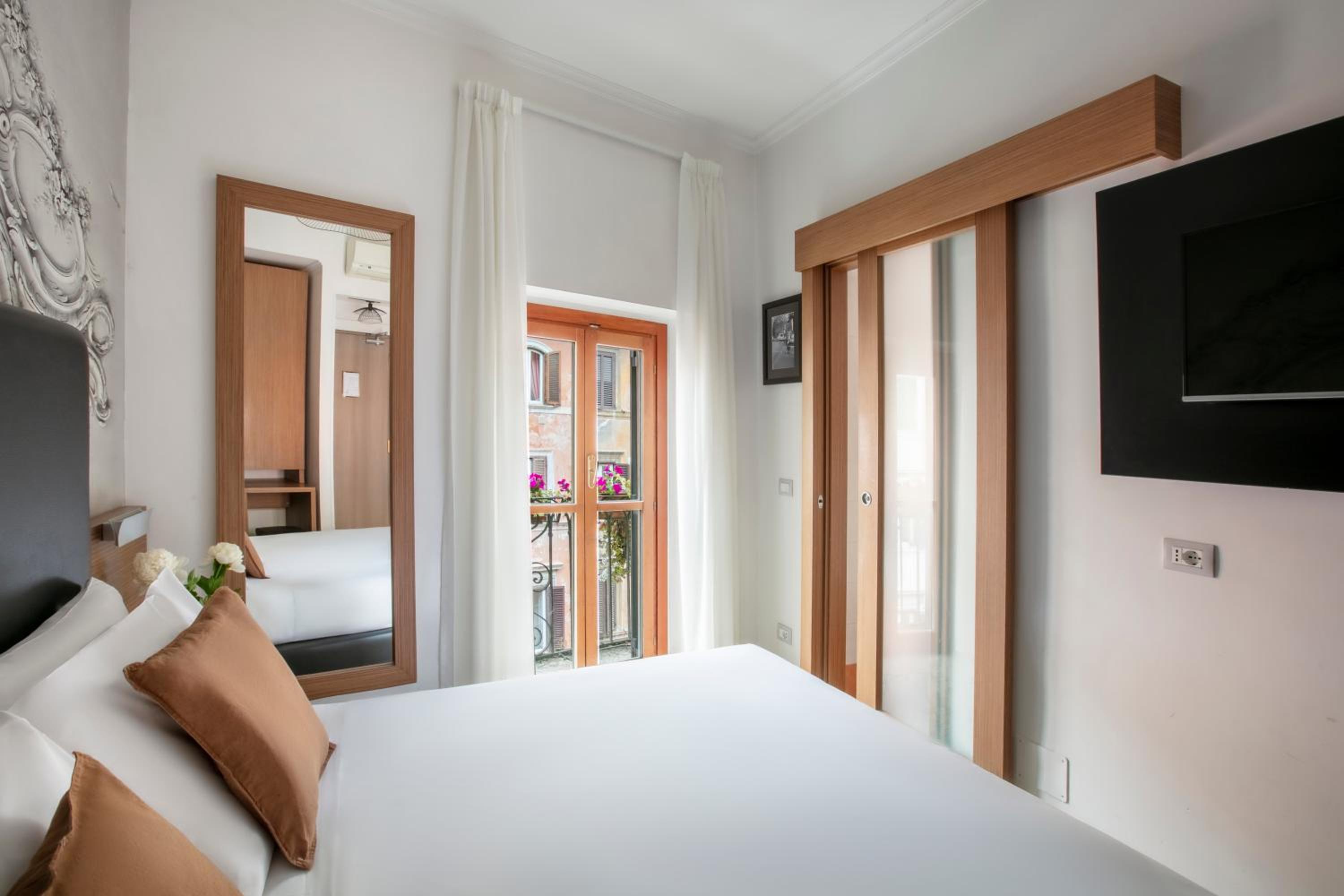 Double or Twin Room with Balcony