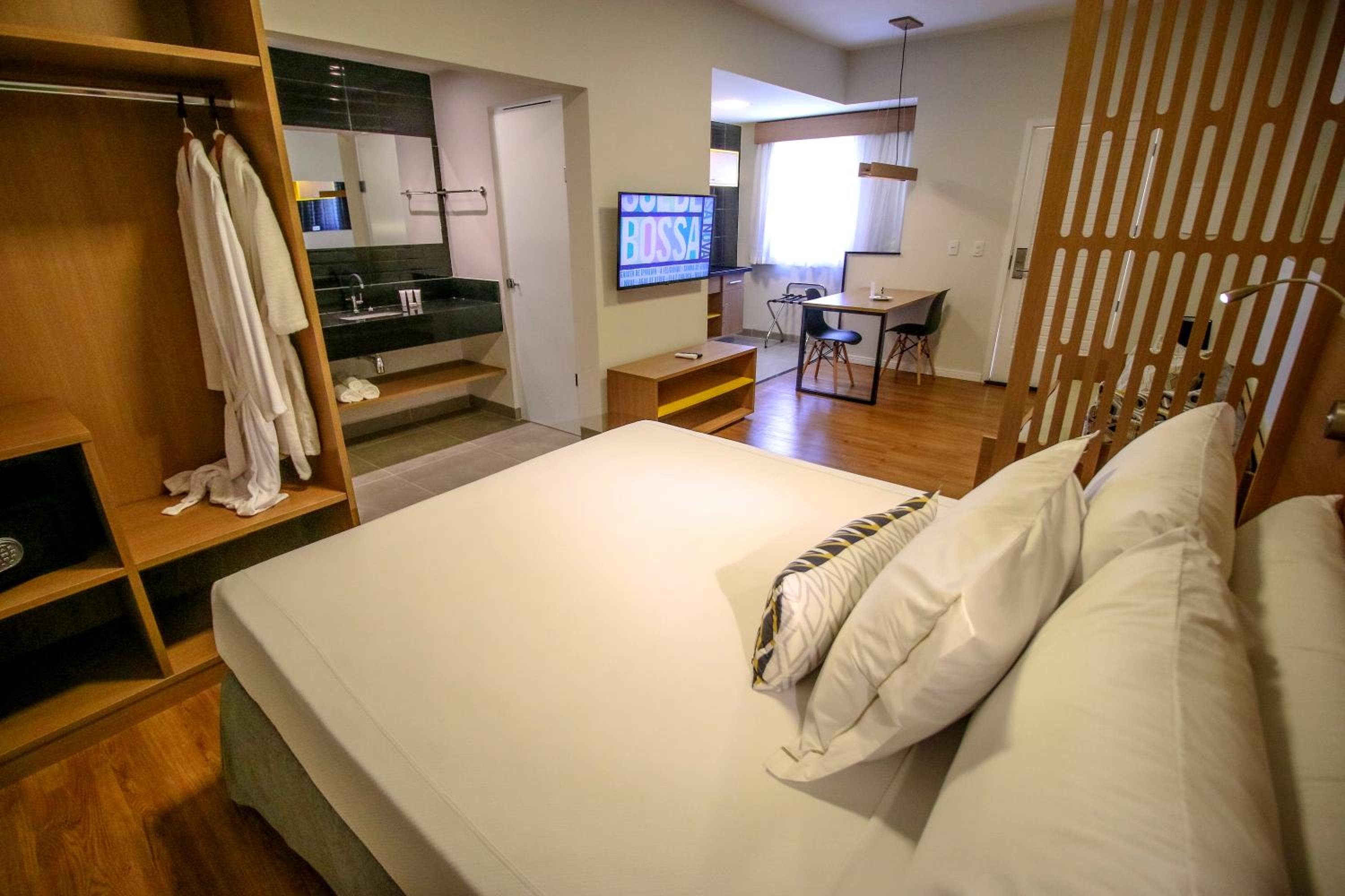 Apartment with One Queen Bed and One Trundle Bed - Photo 1