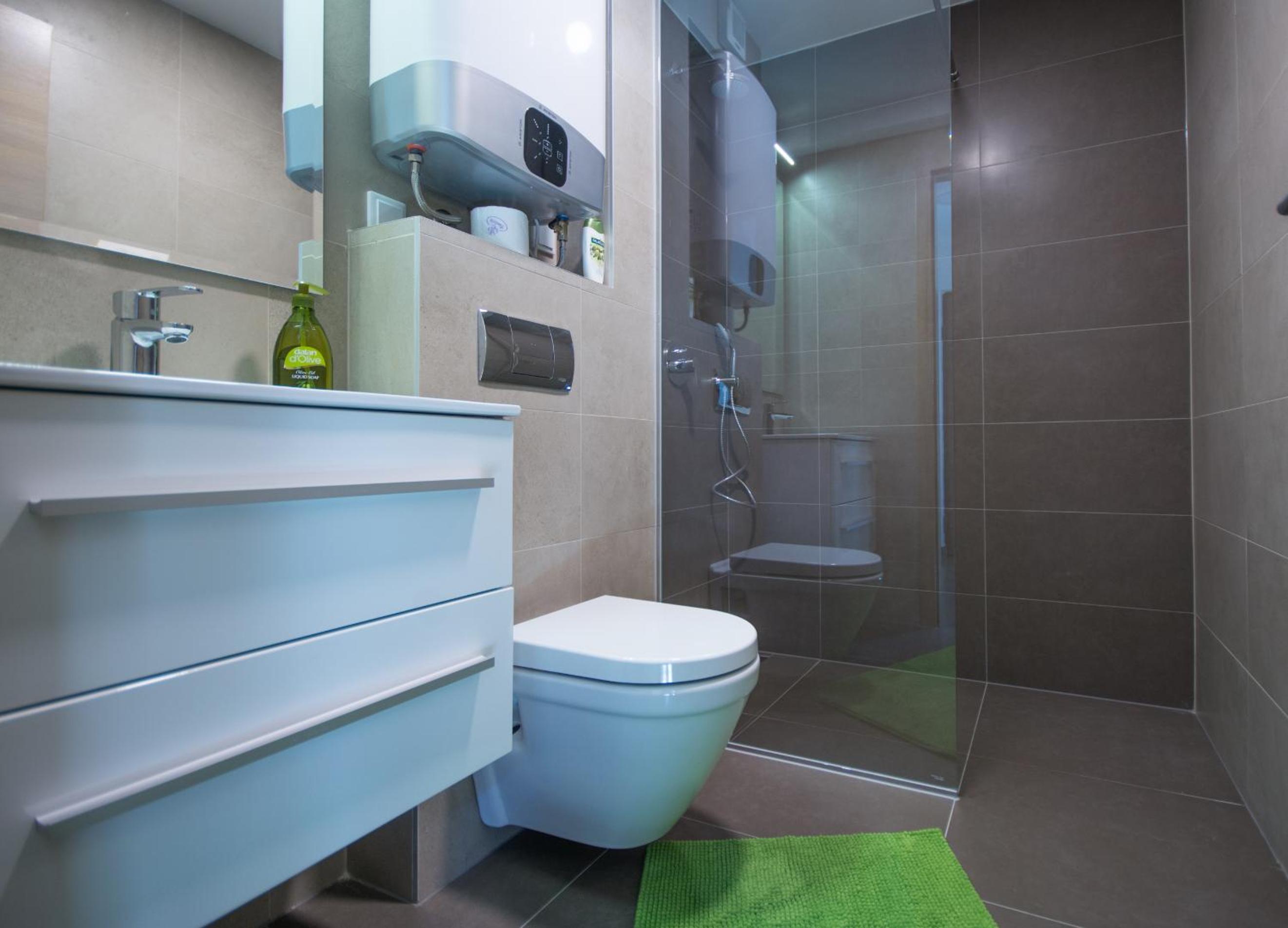 Duplex Suite - Photo 13