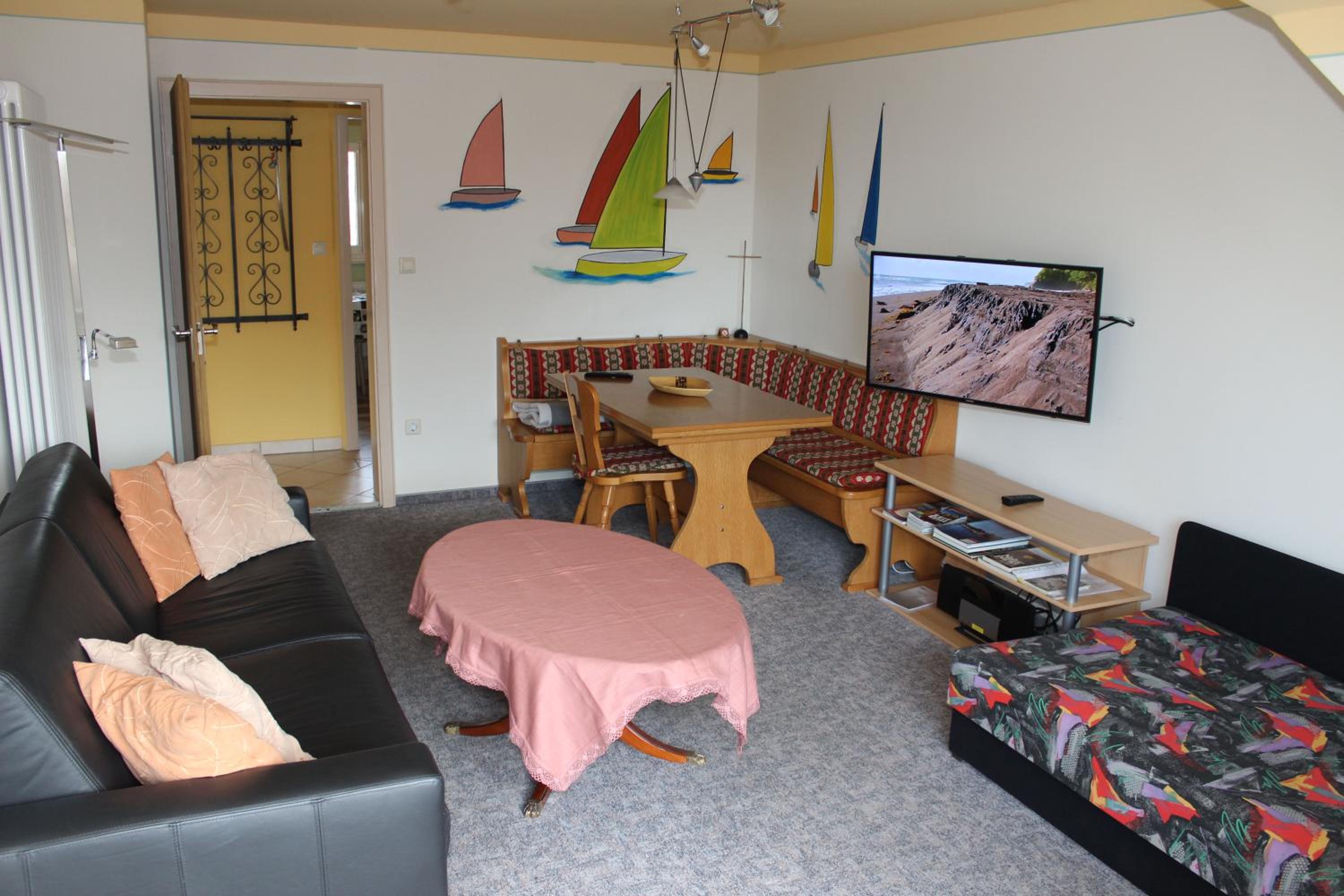 Ferienwohnung "Altbau" 2OG ohne Balkon photo 2