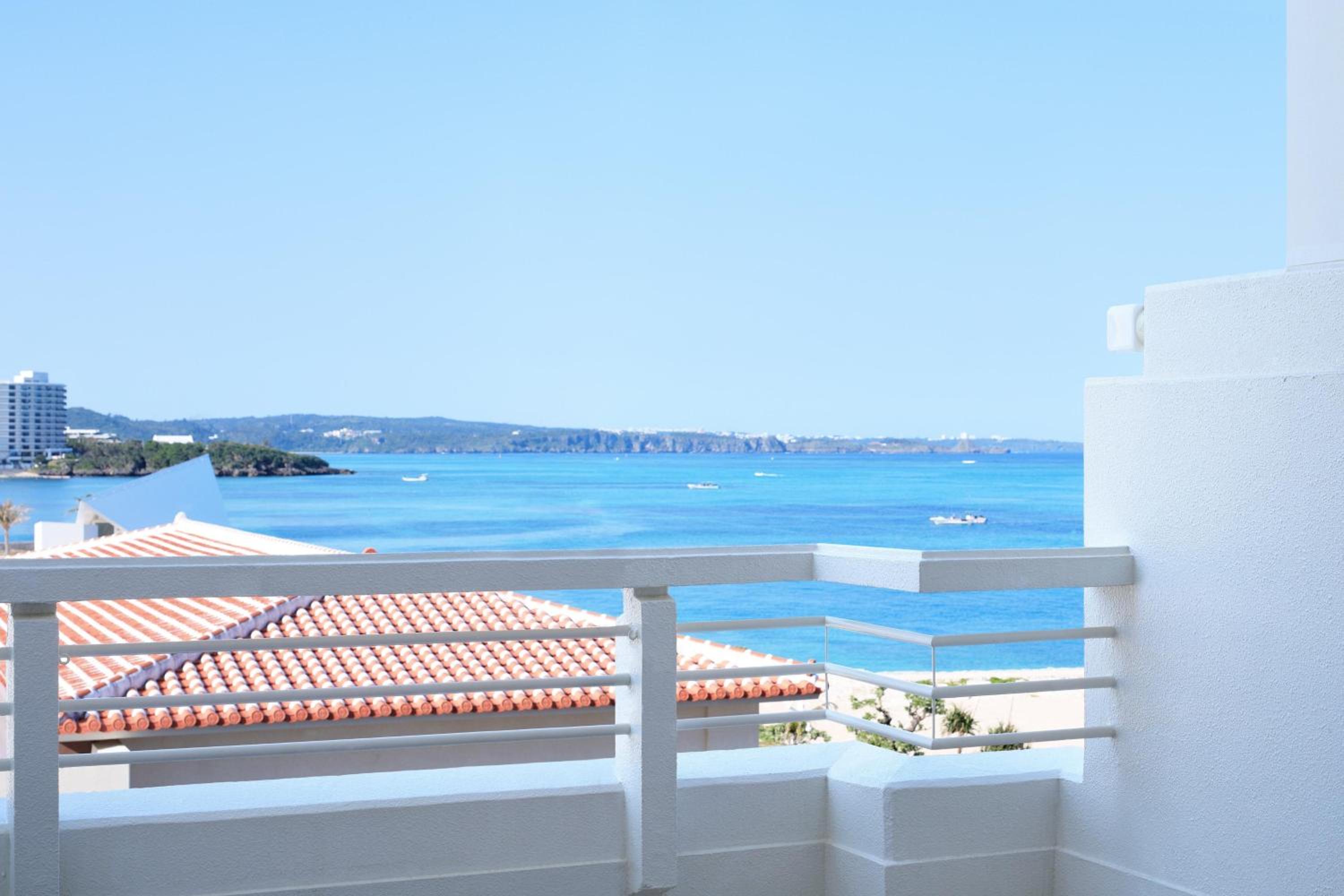 Deluxe Twin Room with Ocean View - Main Tower - Photo 4