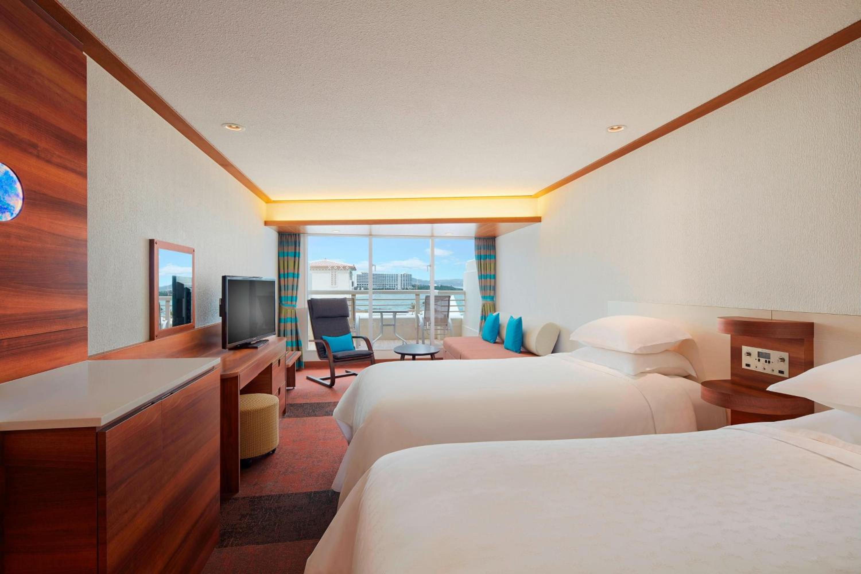 Deluxe Twin Room with Ocean View - Main Tower - Photo 1