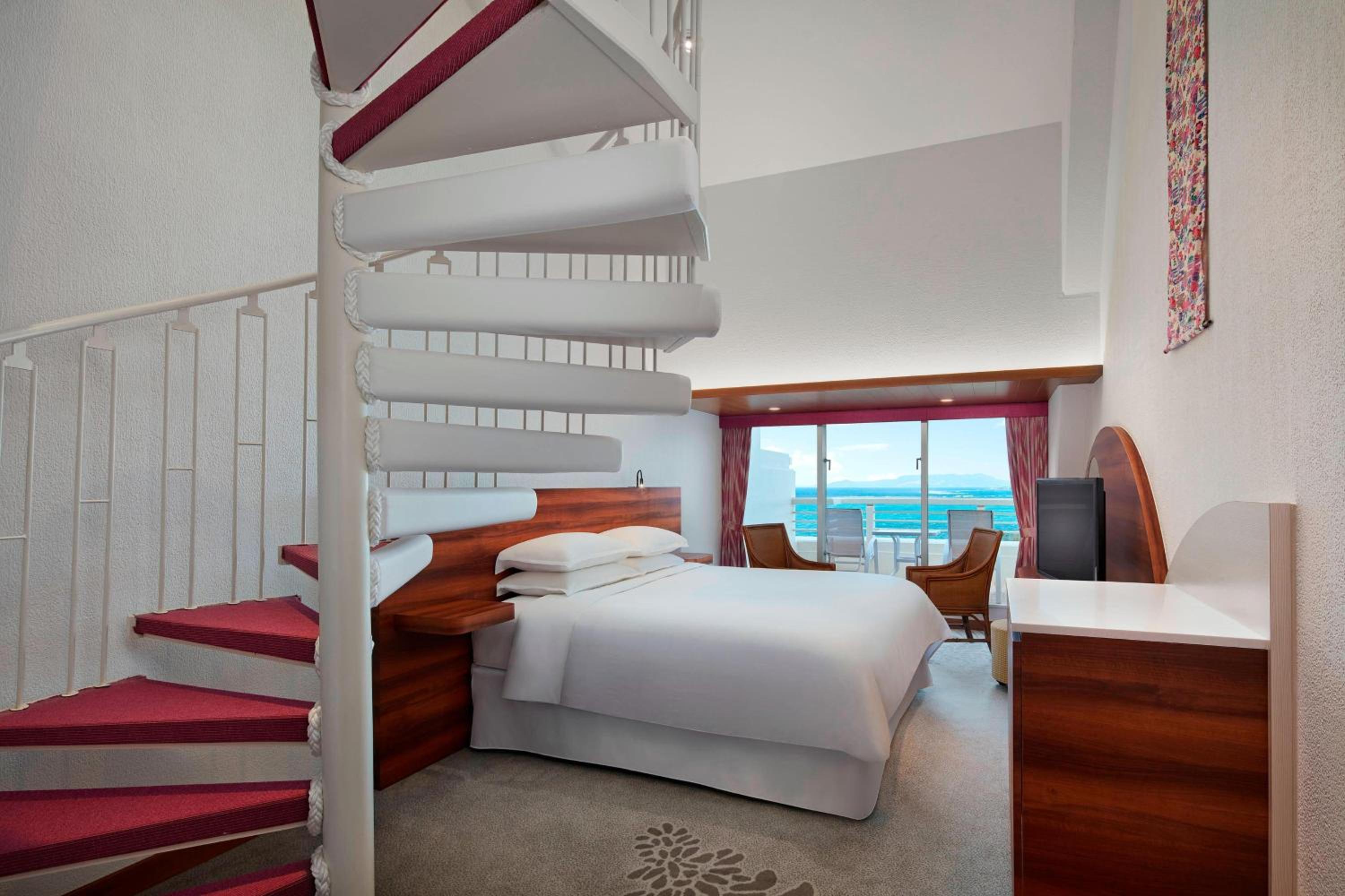Ocean Maisonette Bi-Level Loft with King Bed and Ocean View photo 1