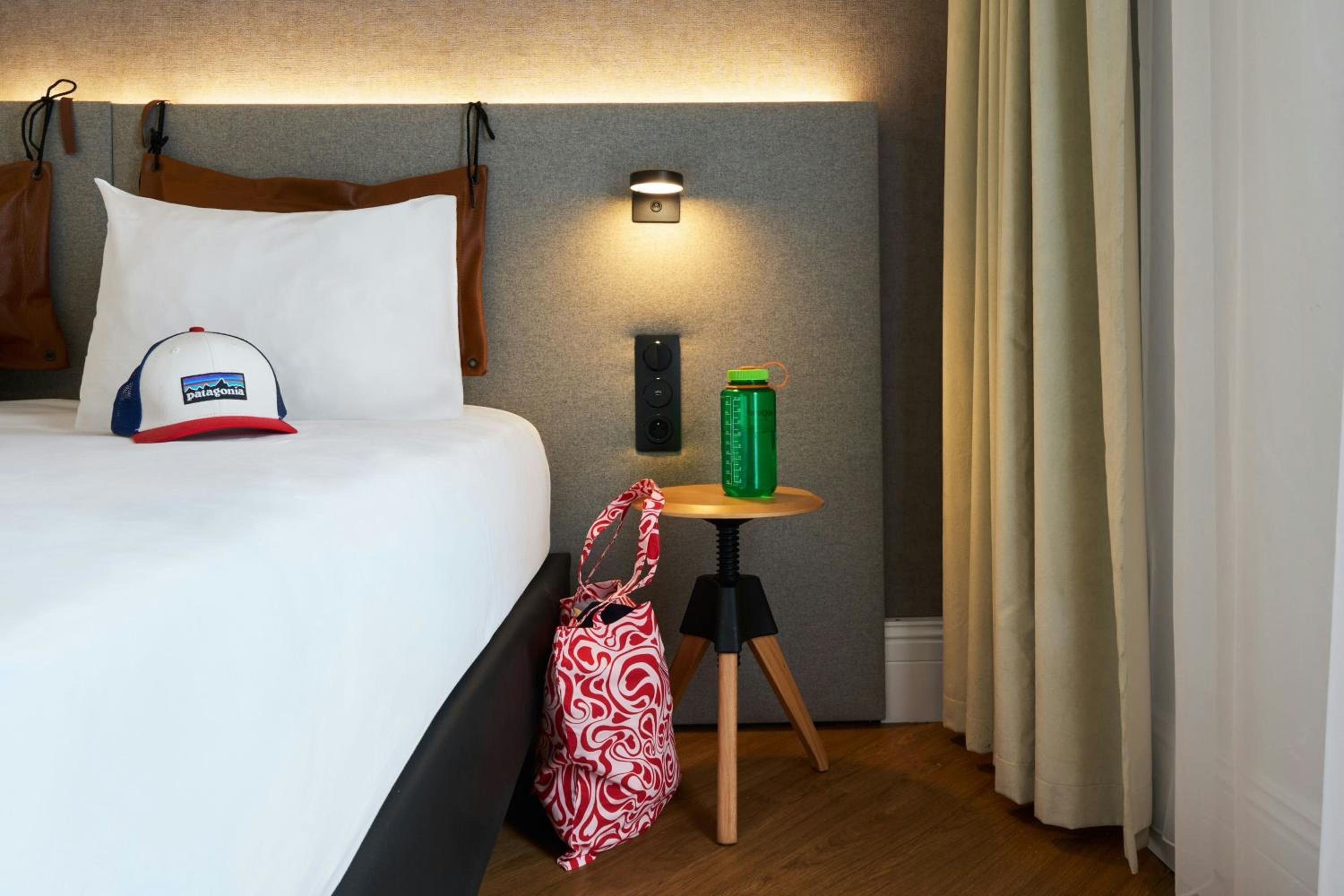 Connecting Queen and Twin Room