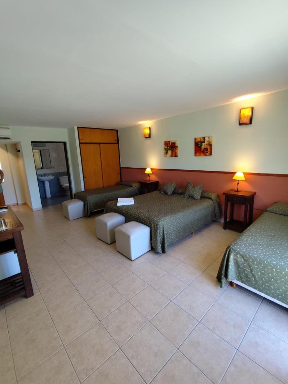 Classic Quadruple Room photo 1