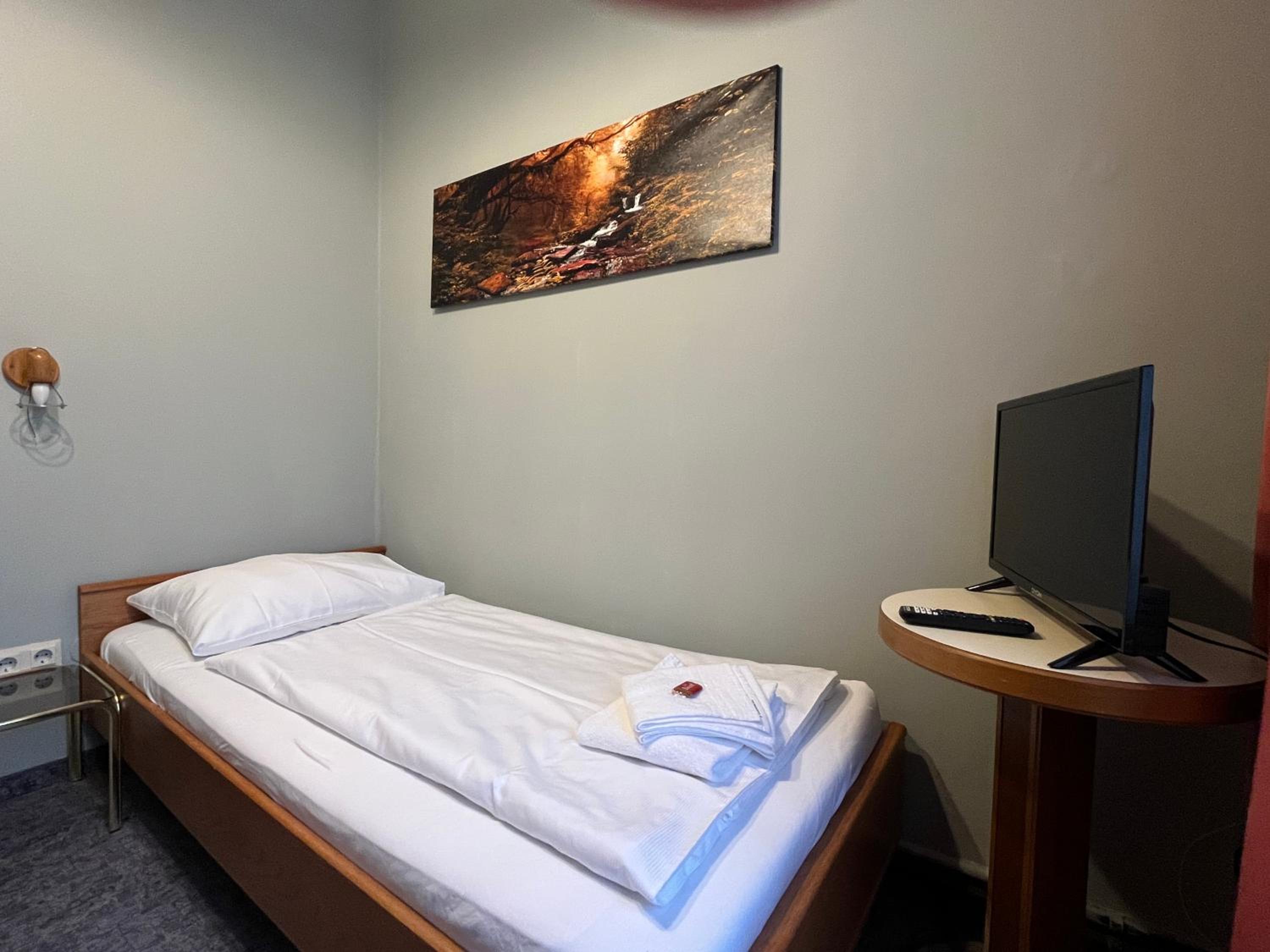 Single Room with Private Bathroom