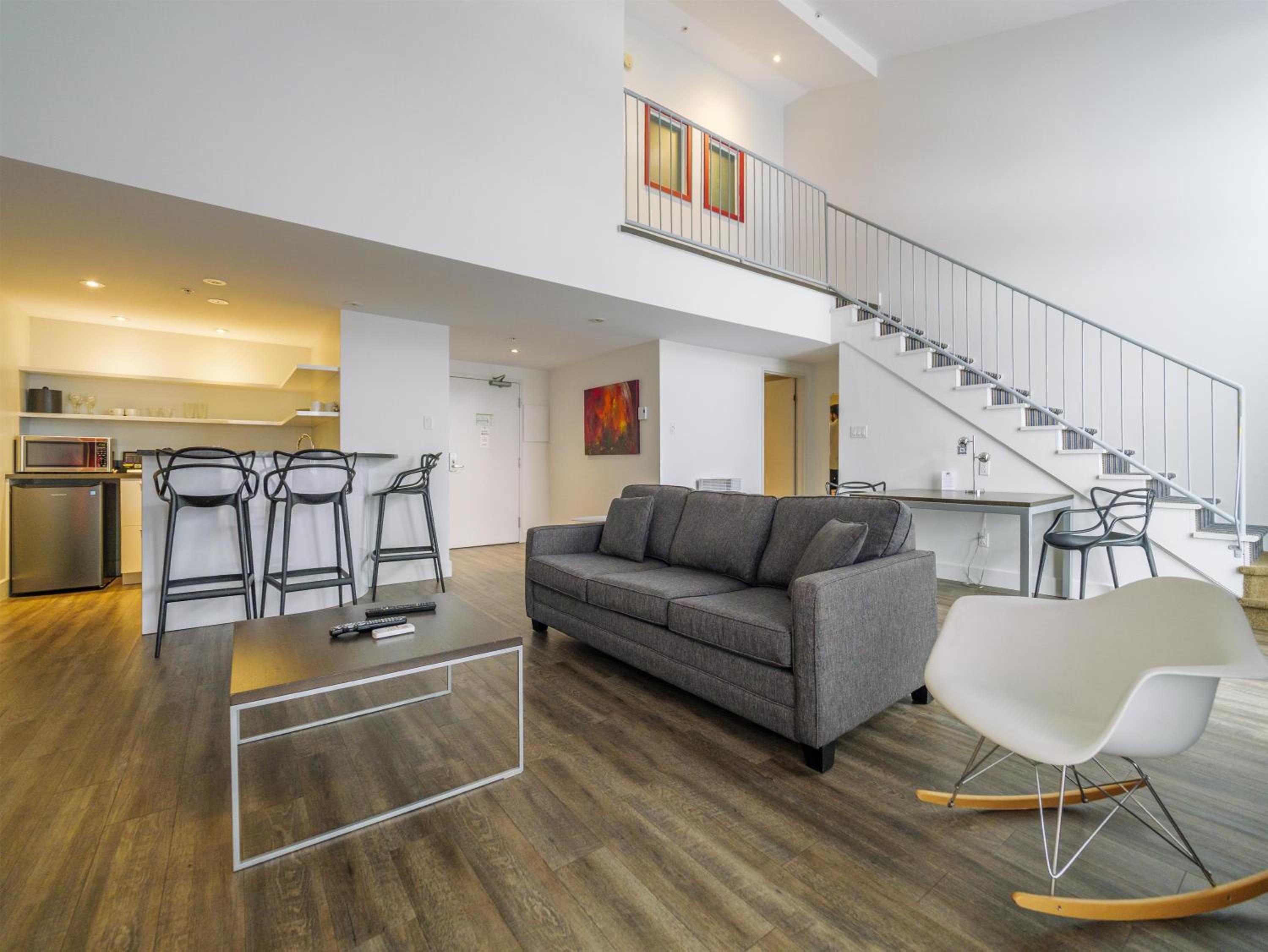 King Suite with Sofa Bed and Lake View - Second Floor/Non-Smoking