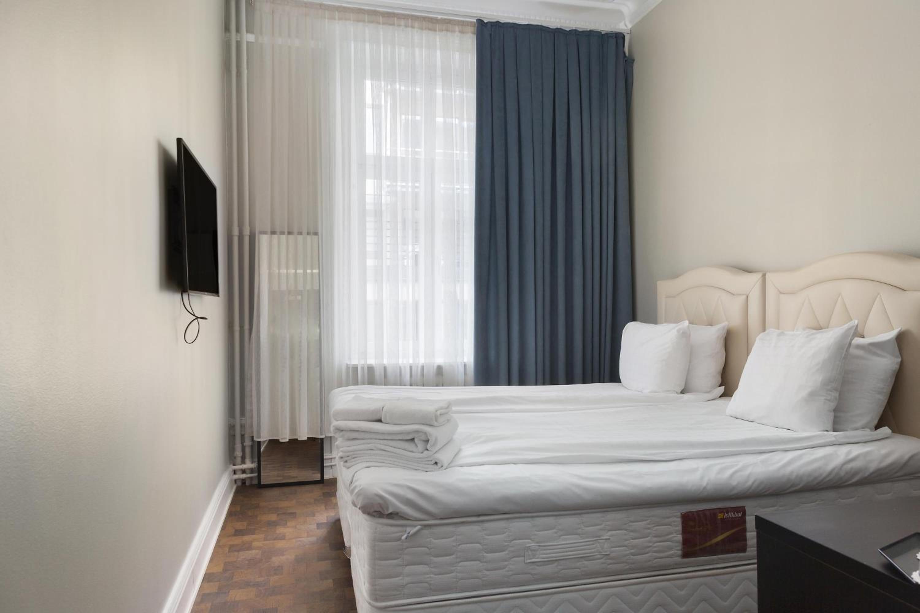 Superior Twin Room - Non-Smoking