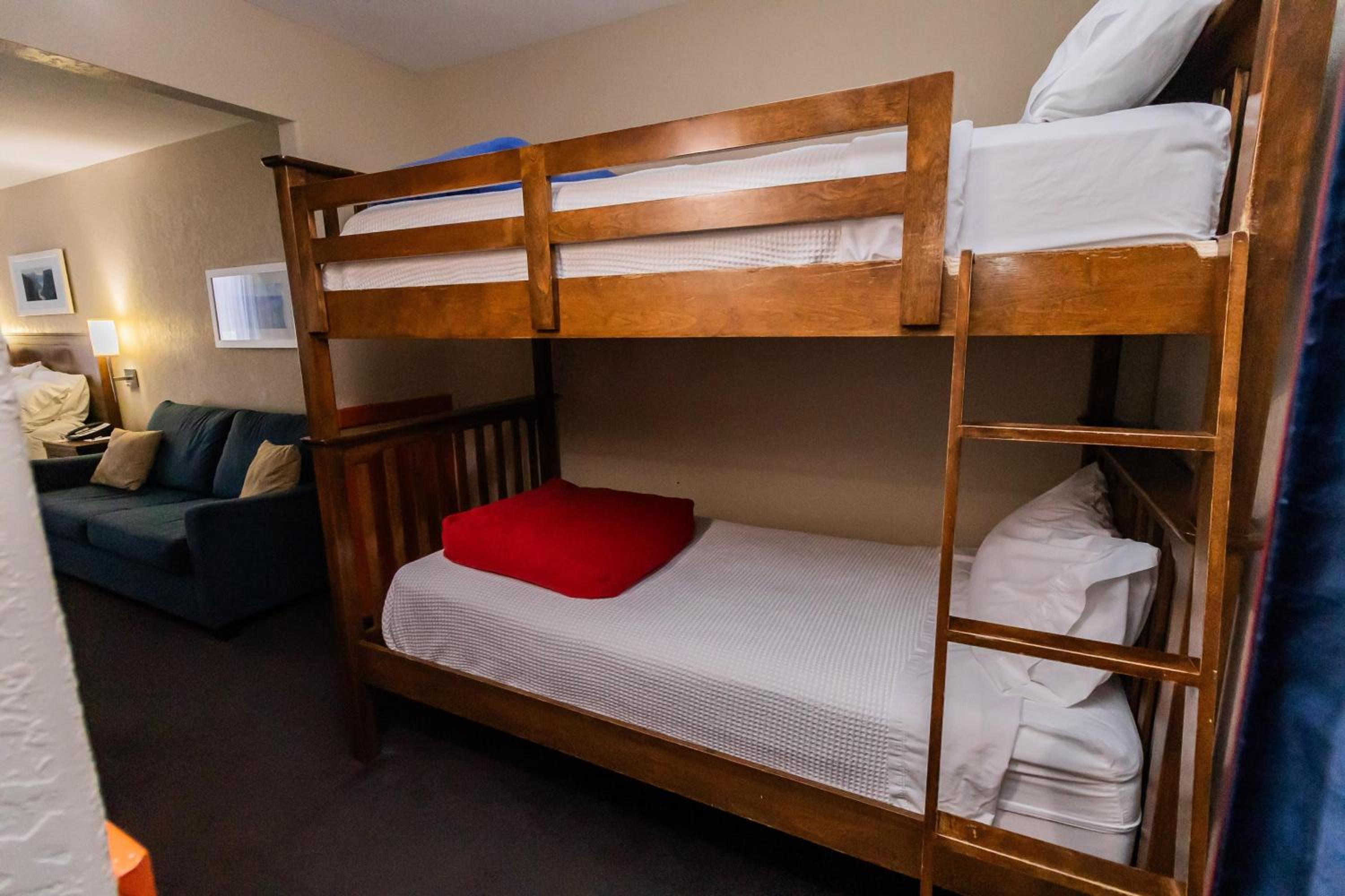 Suite with One Queen Bed, One Bunk Bed and Sofa Bed - Non-Smoking