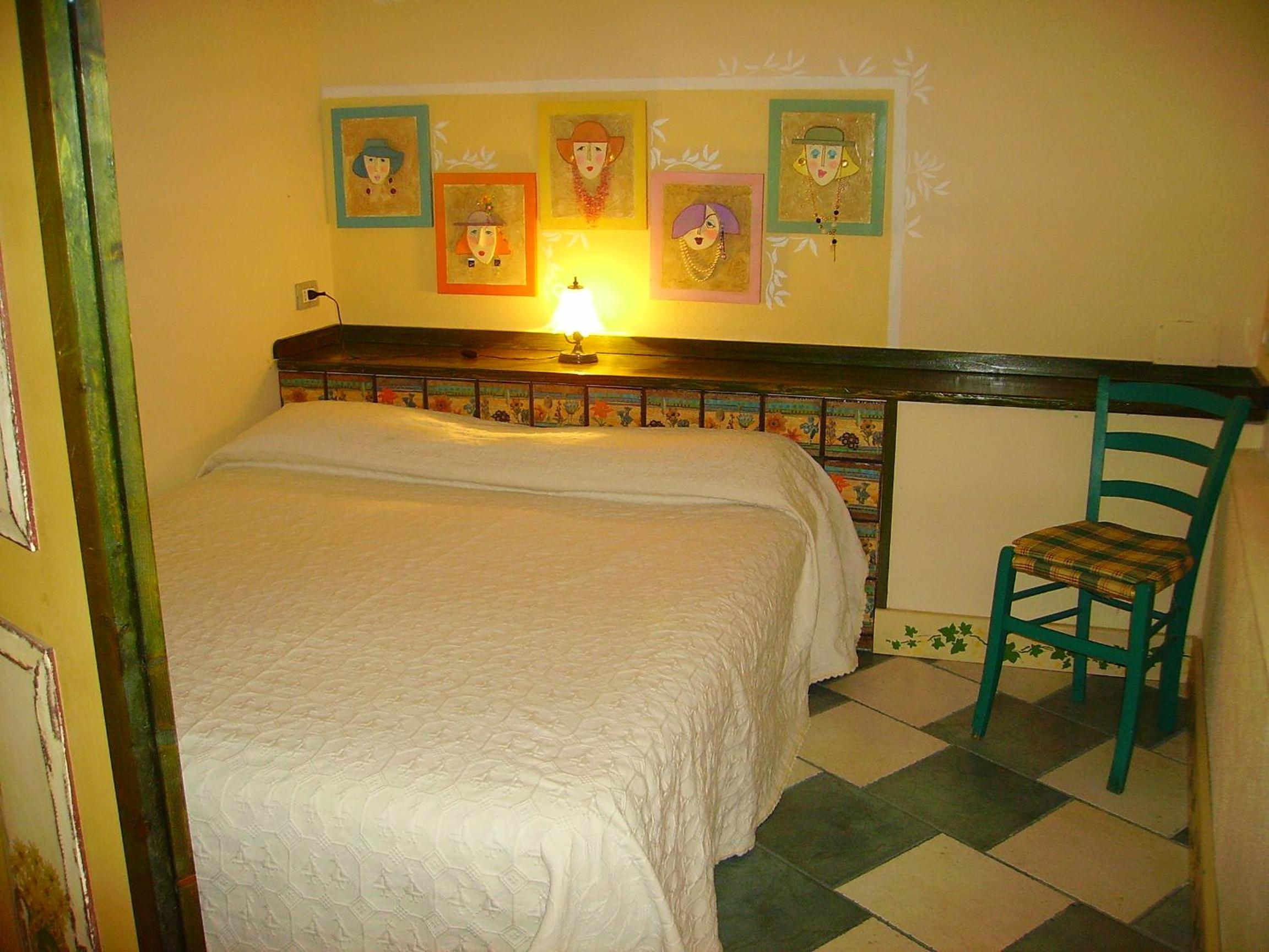 Family Studio - Photo 27