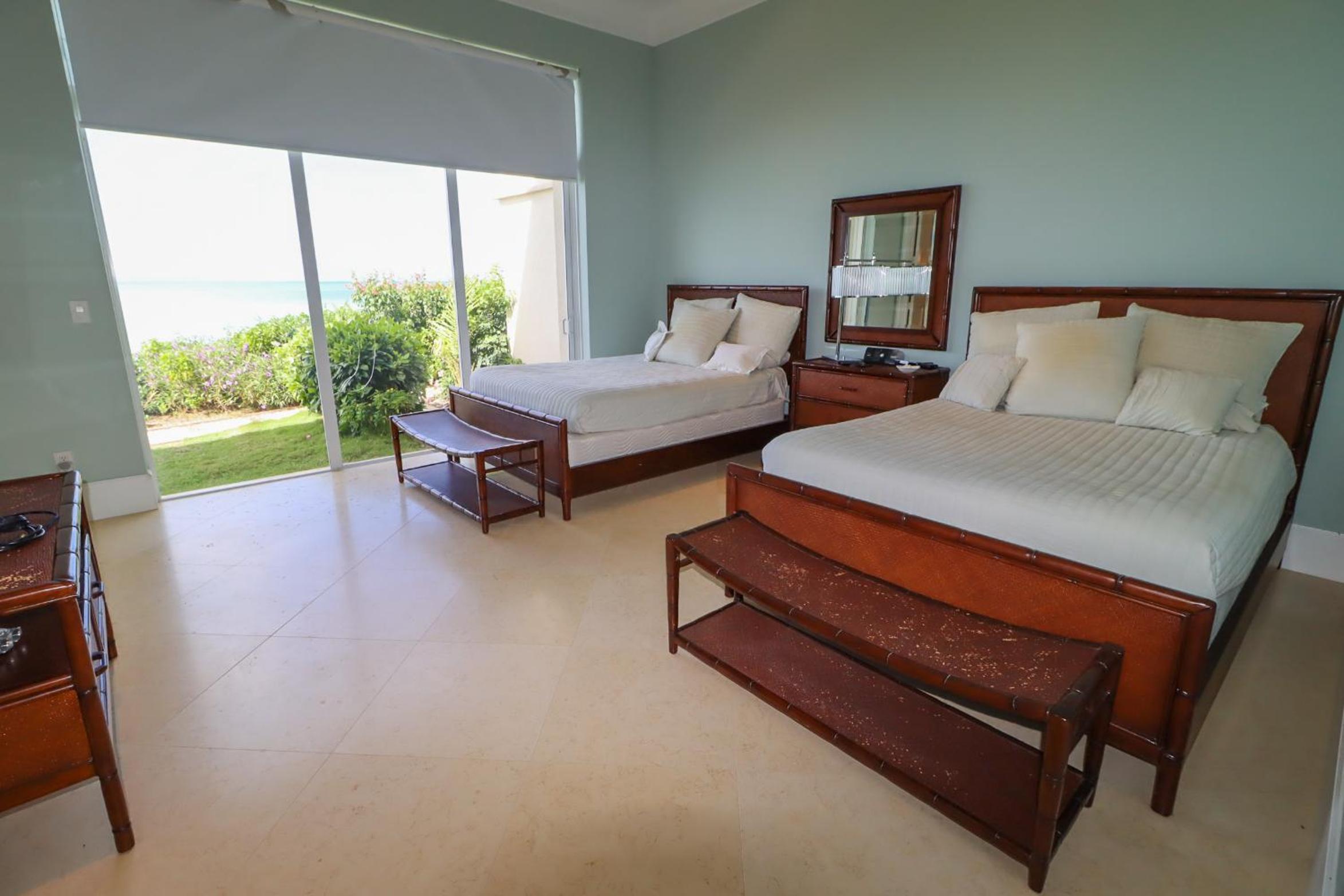 Villa with Sea View photo 3