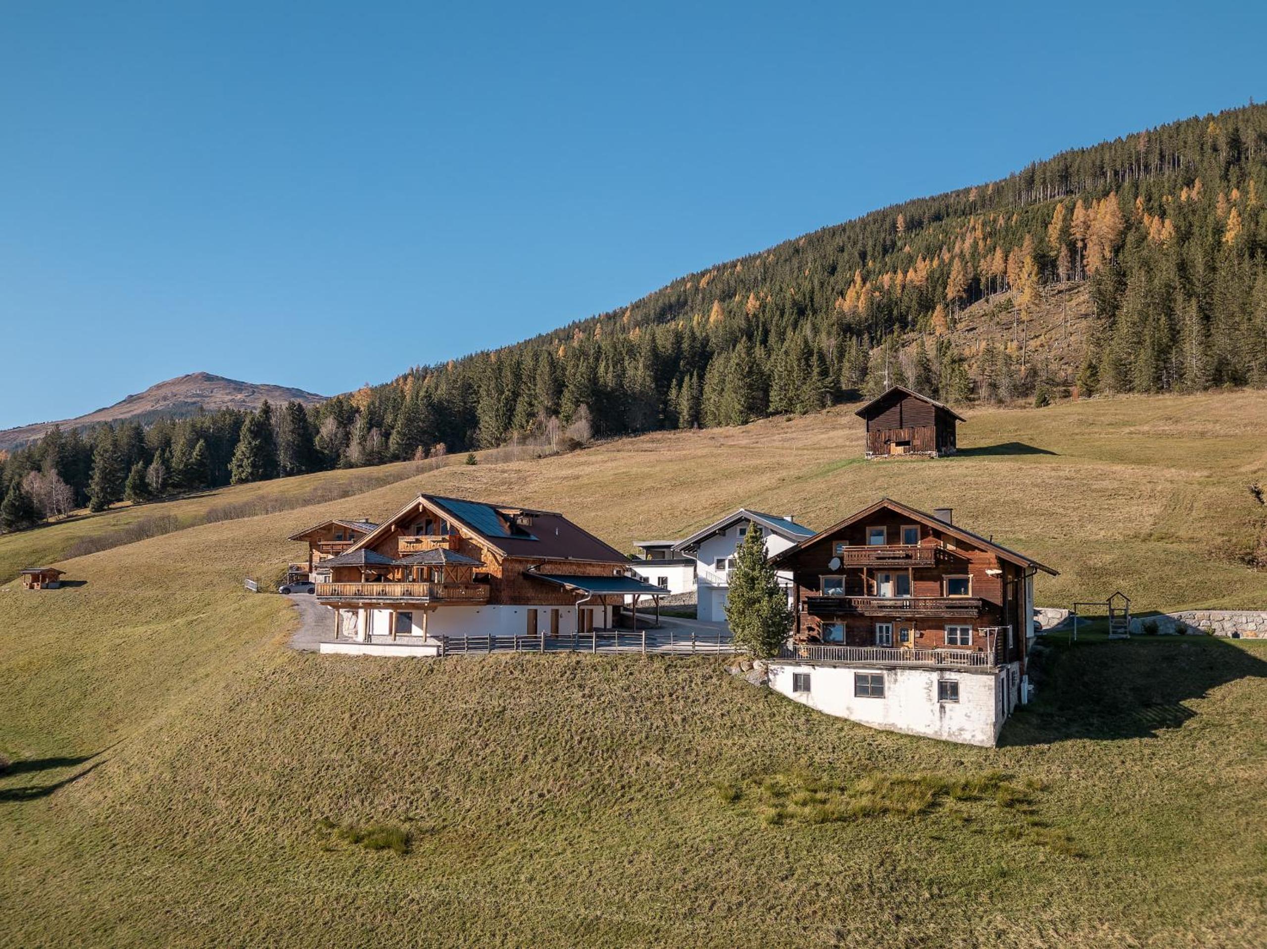 Two-Bedroom Apartment with Mountain View photo 1