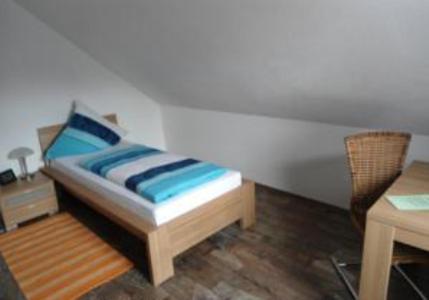 Single Room photo 3