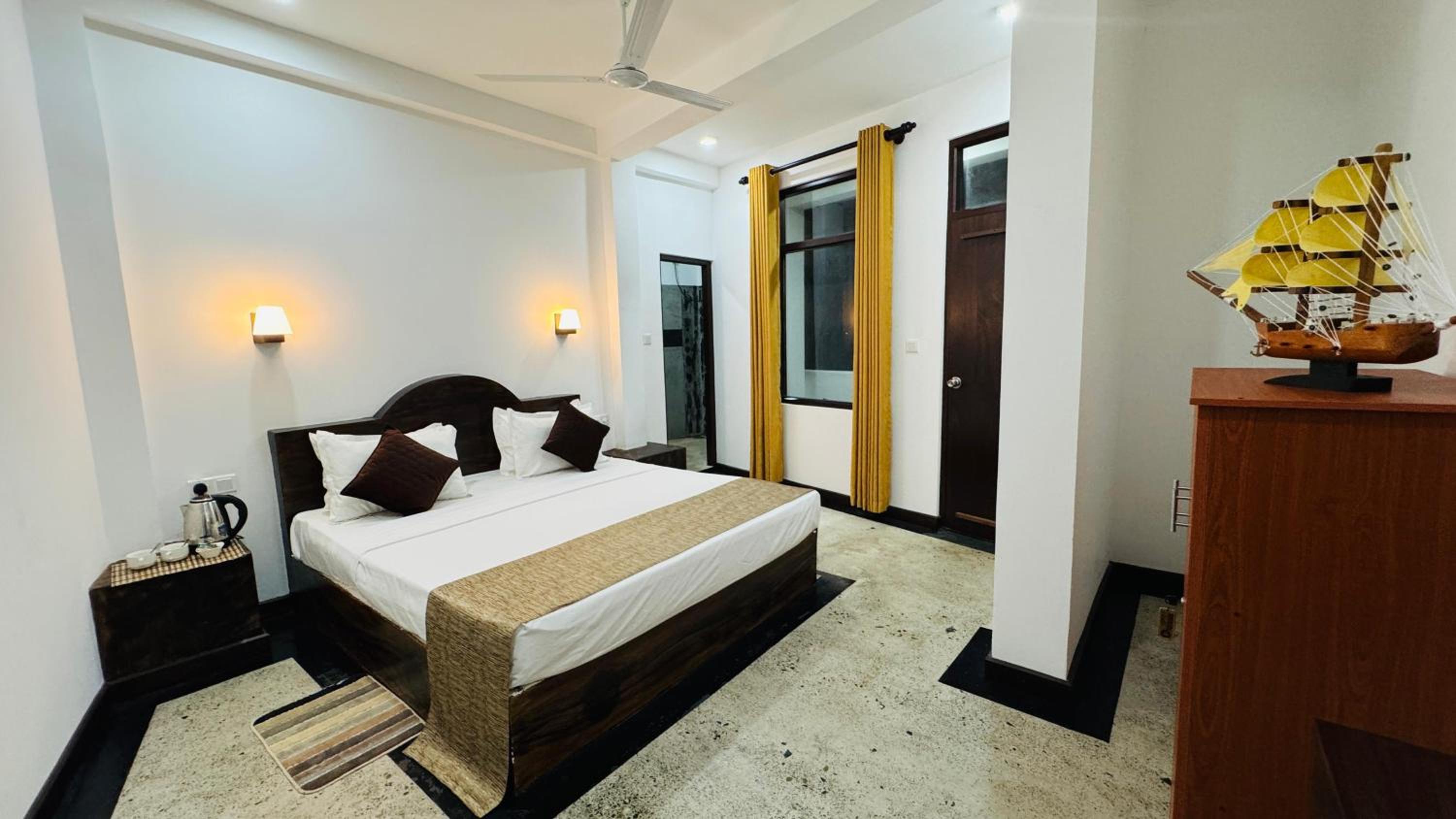Deluxe Double Room with Sea View photo 2