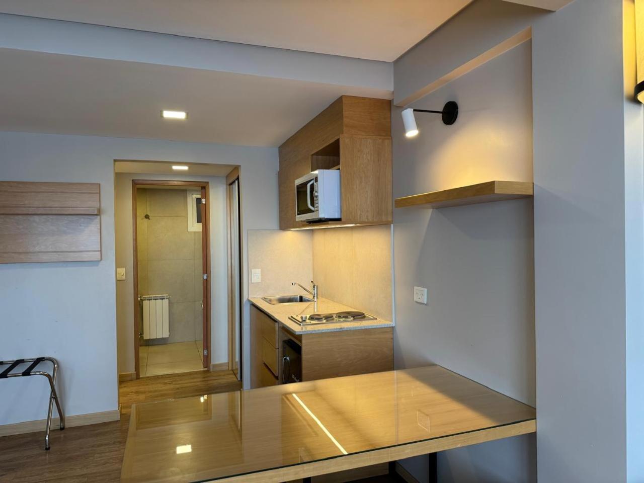 Superior Family Room photo 3