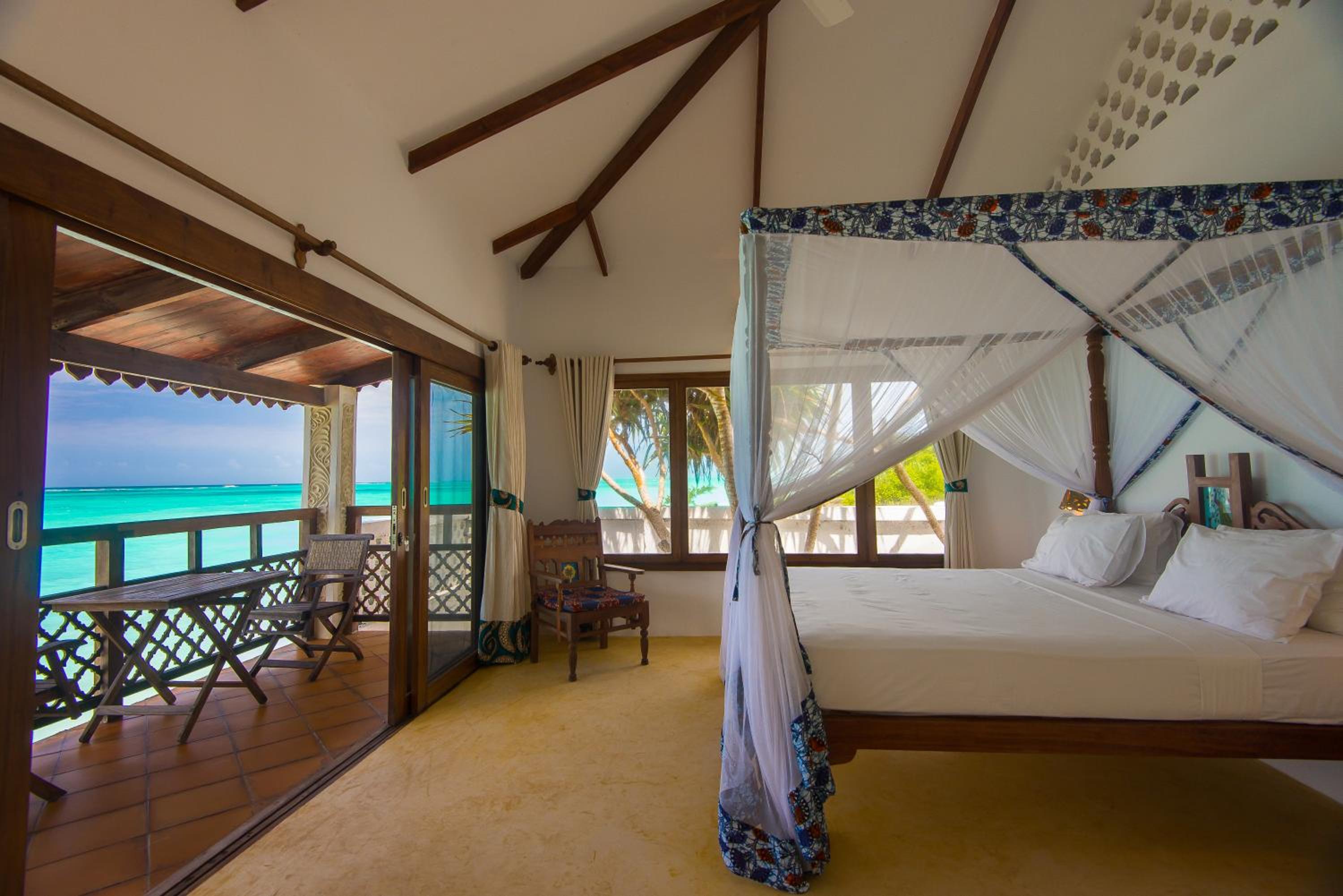 Deluxe Double Room with Balcony and Sea View