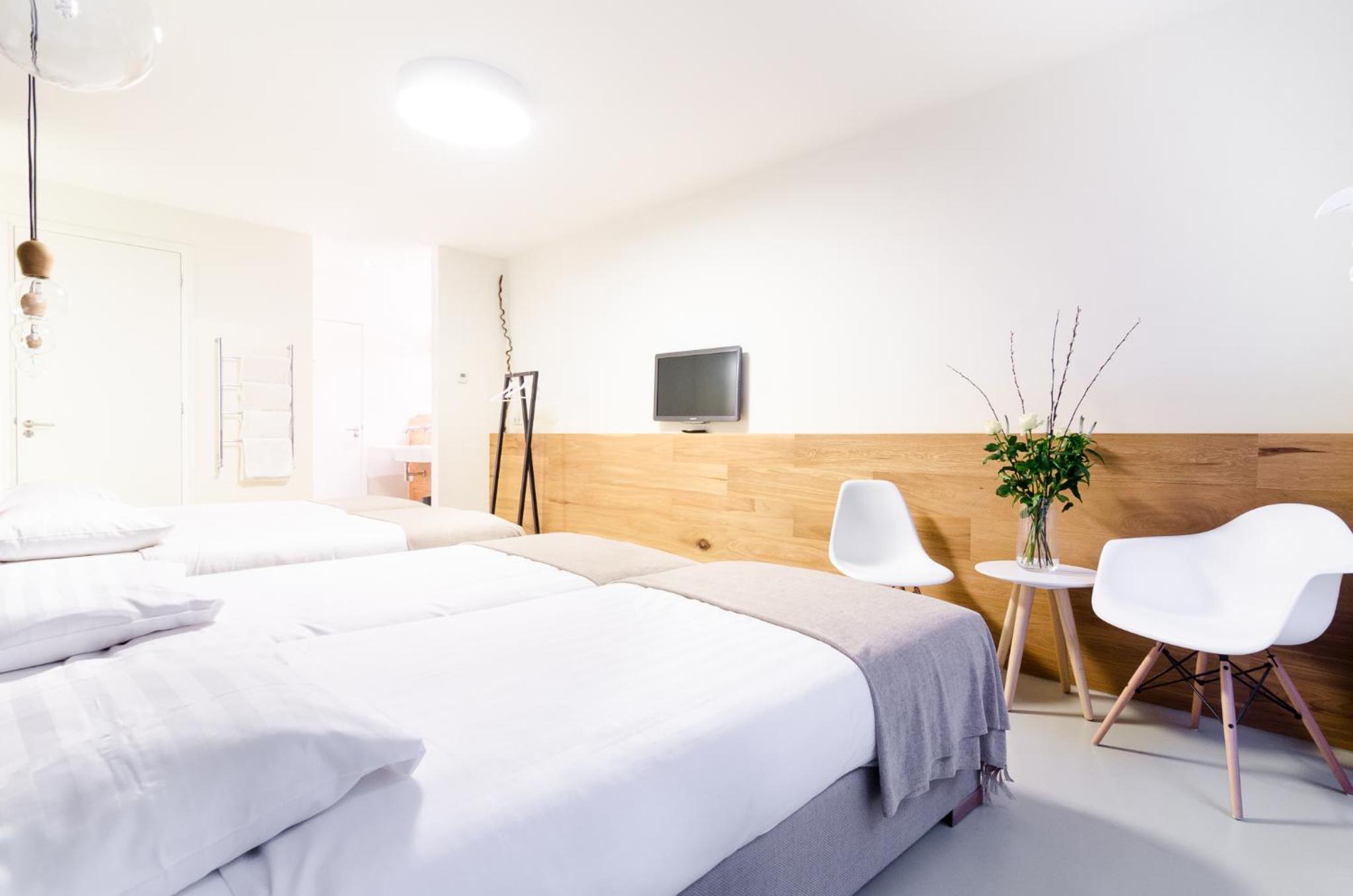 Five-Bedroom Apartment
