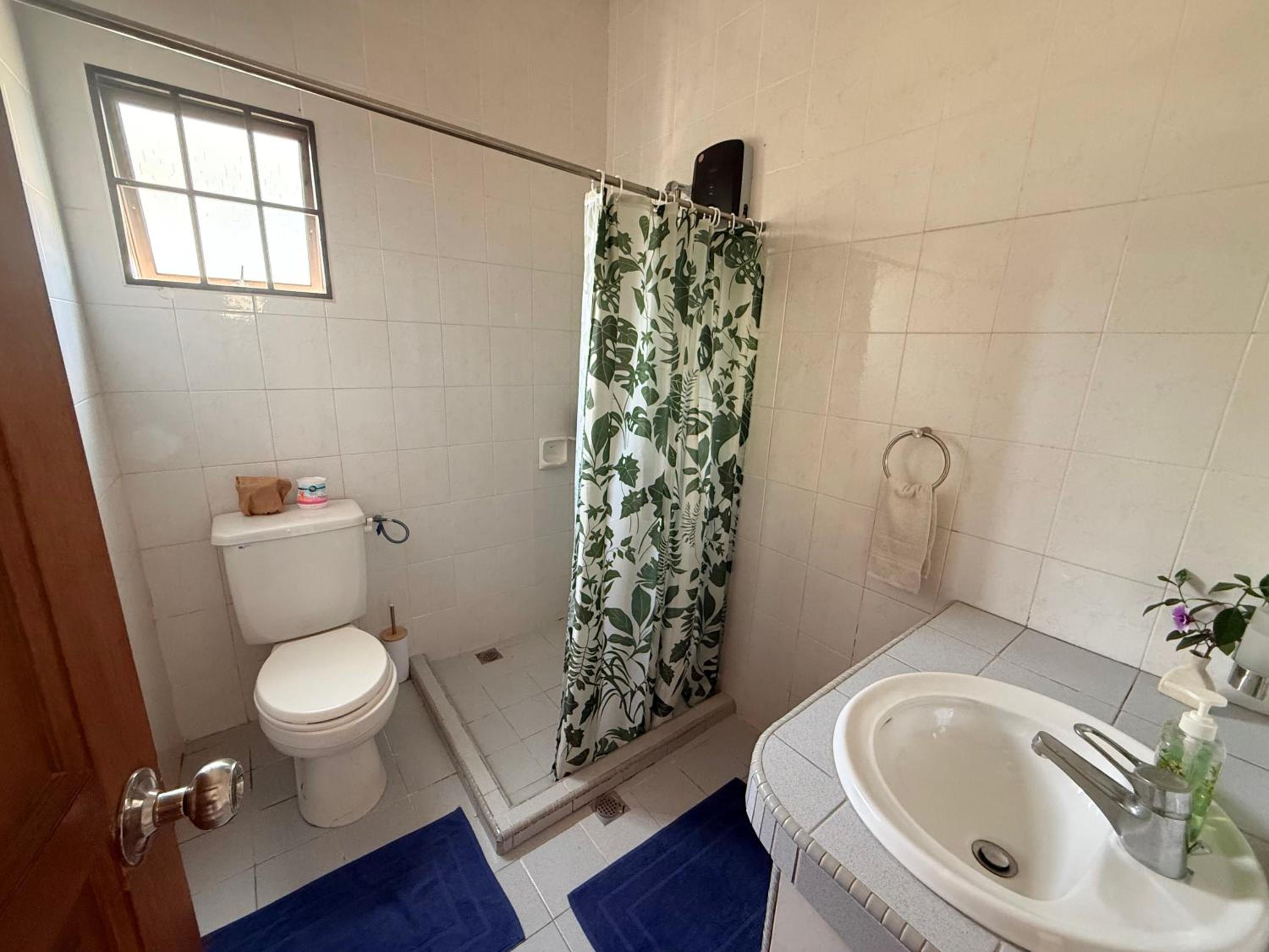 Double Room with Private Bathroom photo 3
