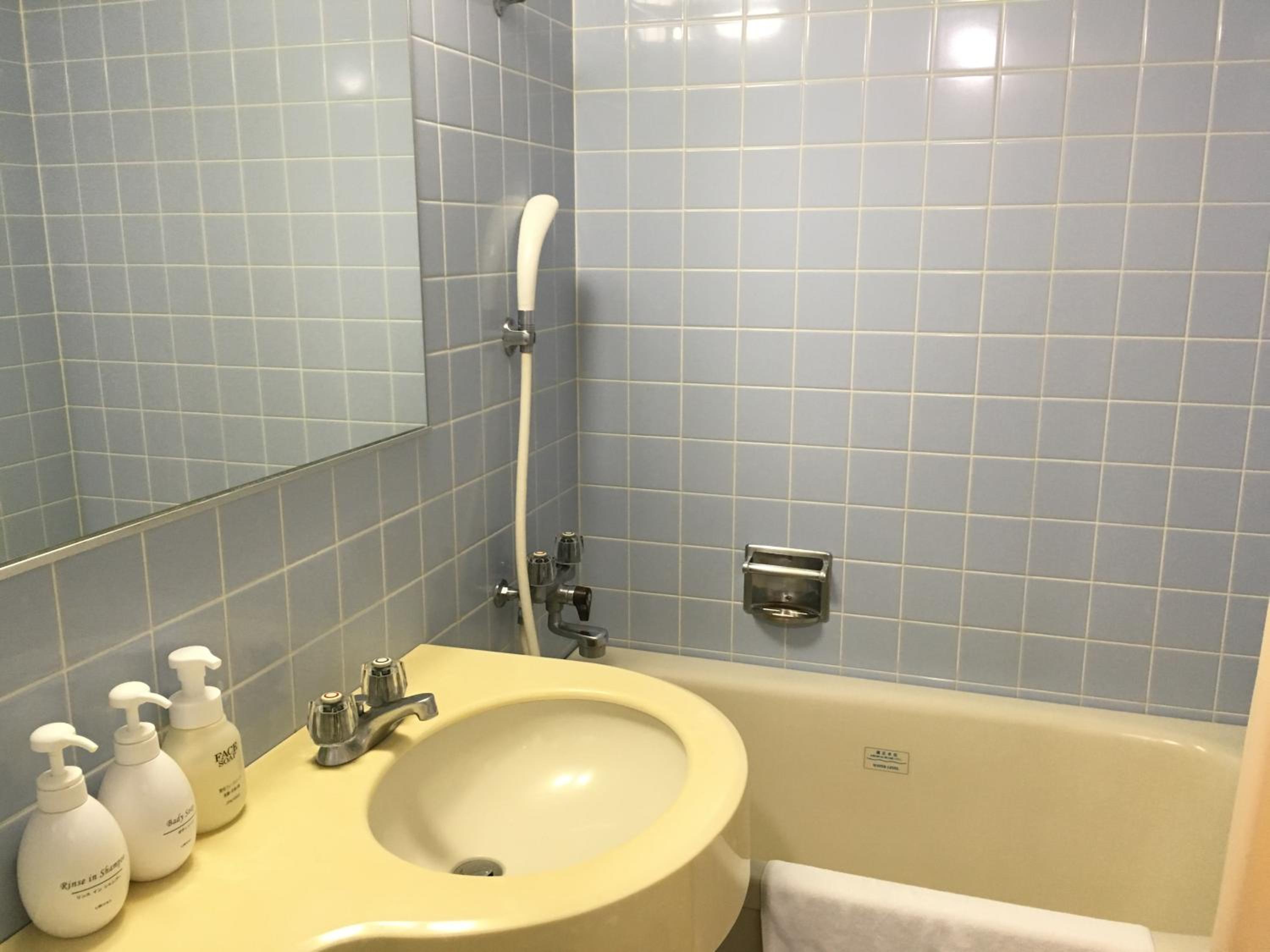 Double Room - Non-Smoking  photo 3