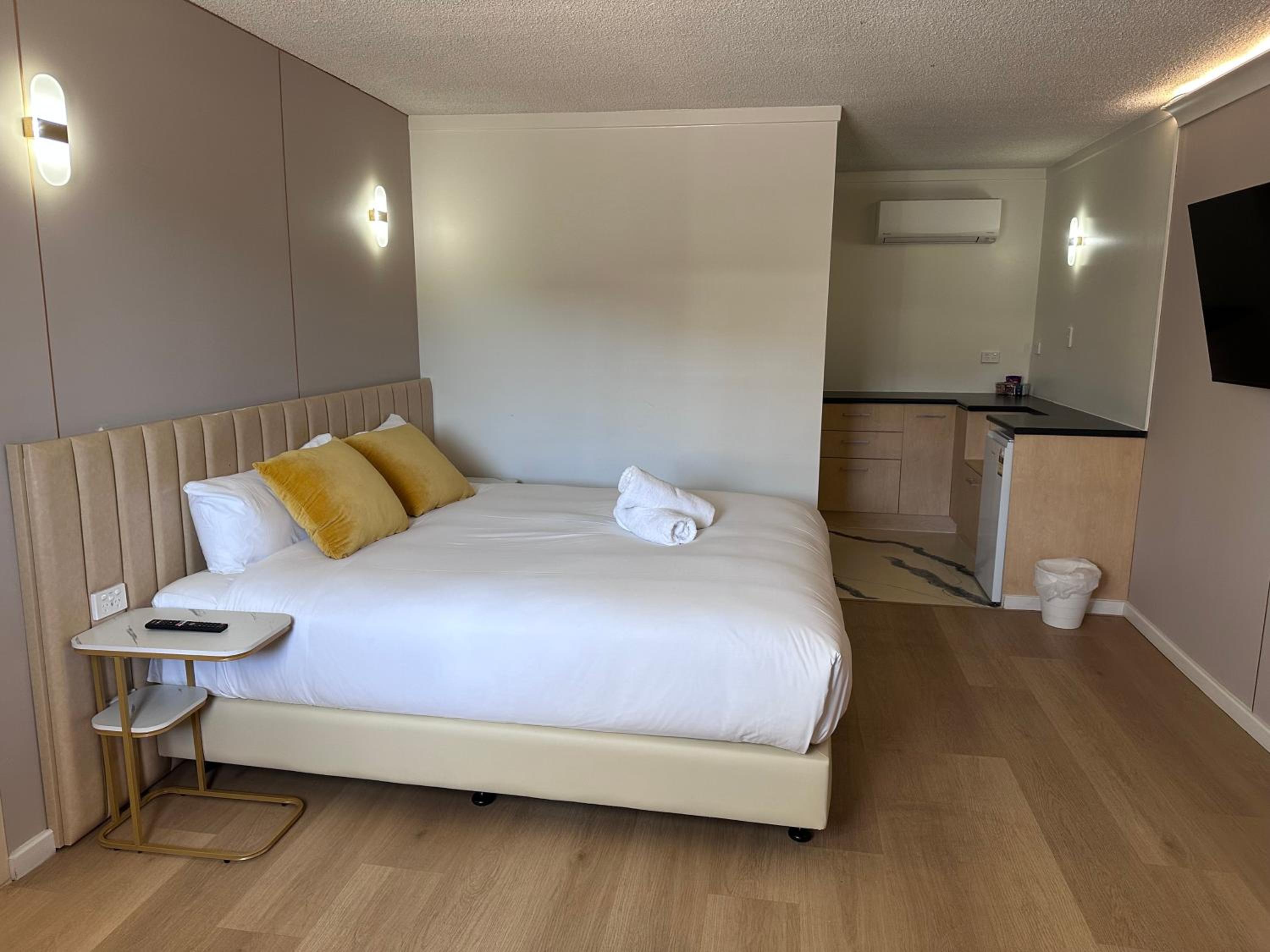 Two-Bedroom Suite