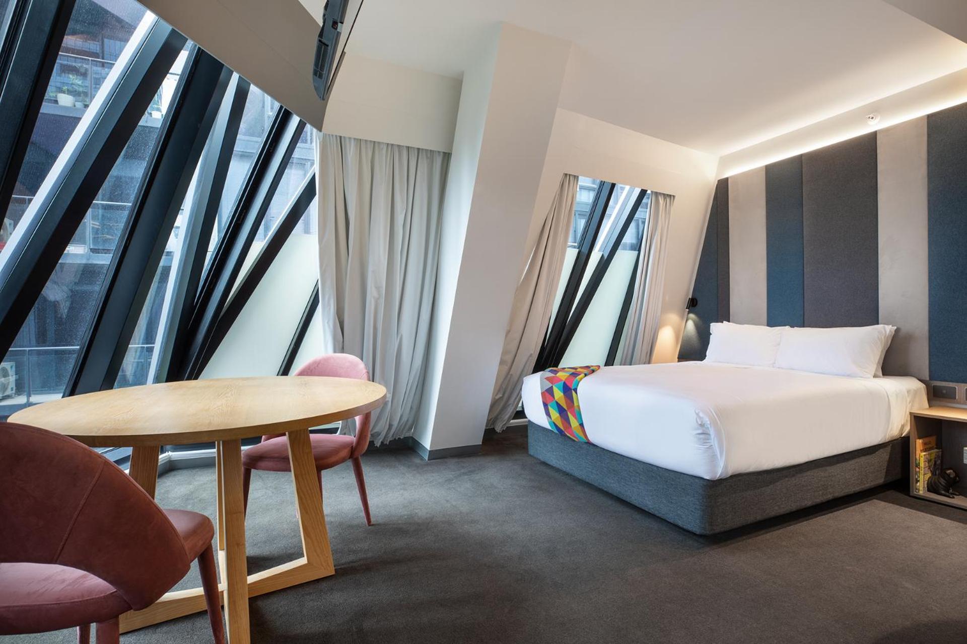 Queen Suite