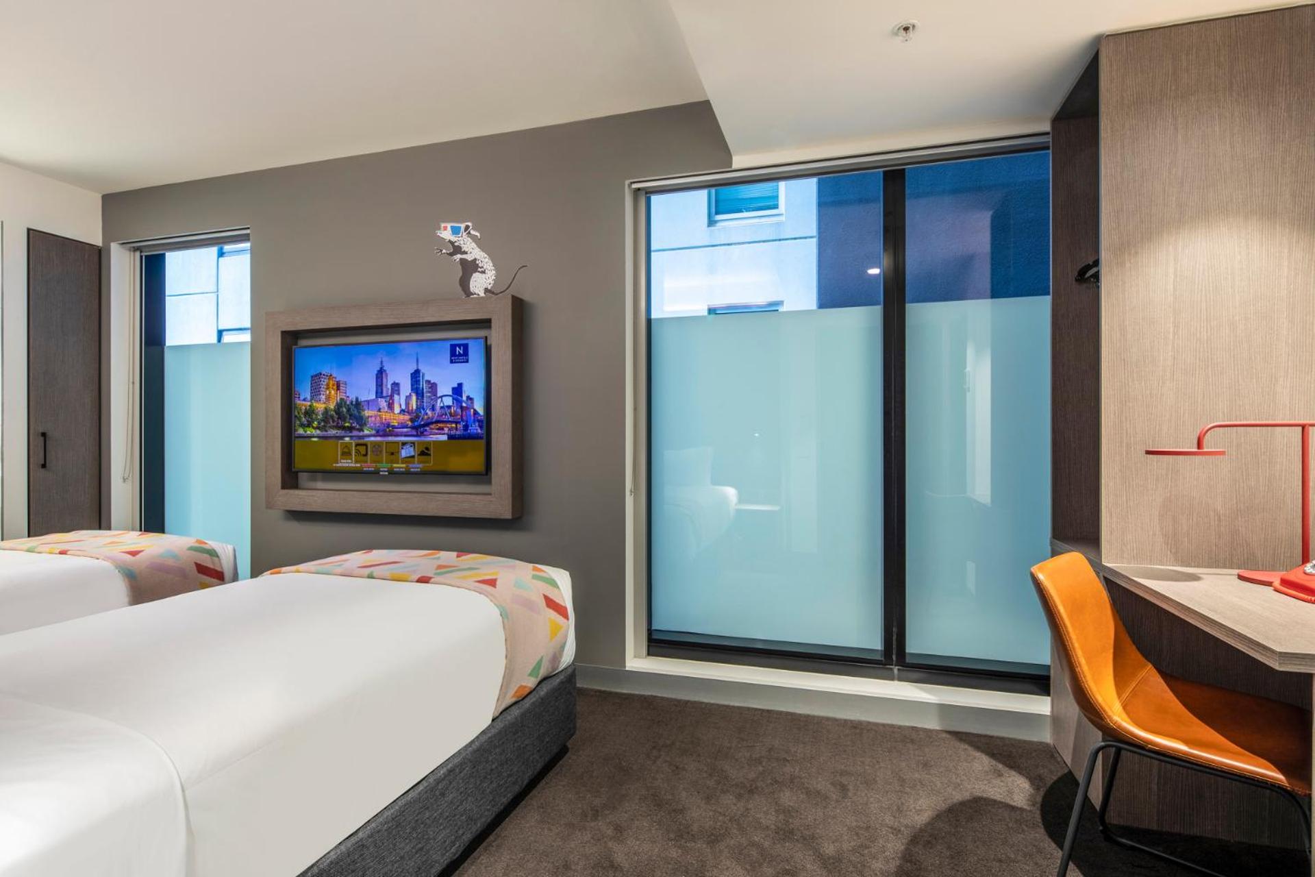 Standard Twin Room - Photo 6