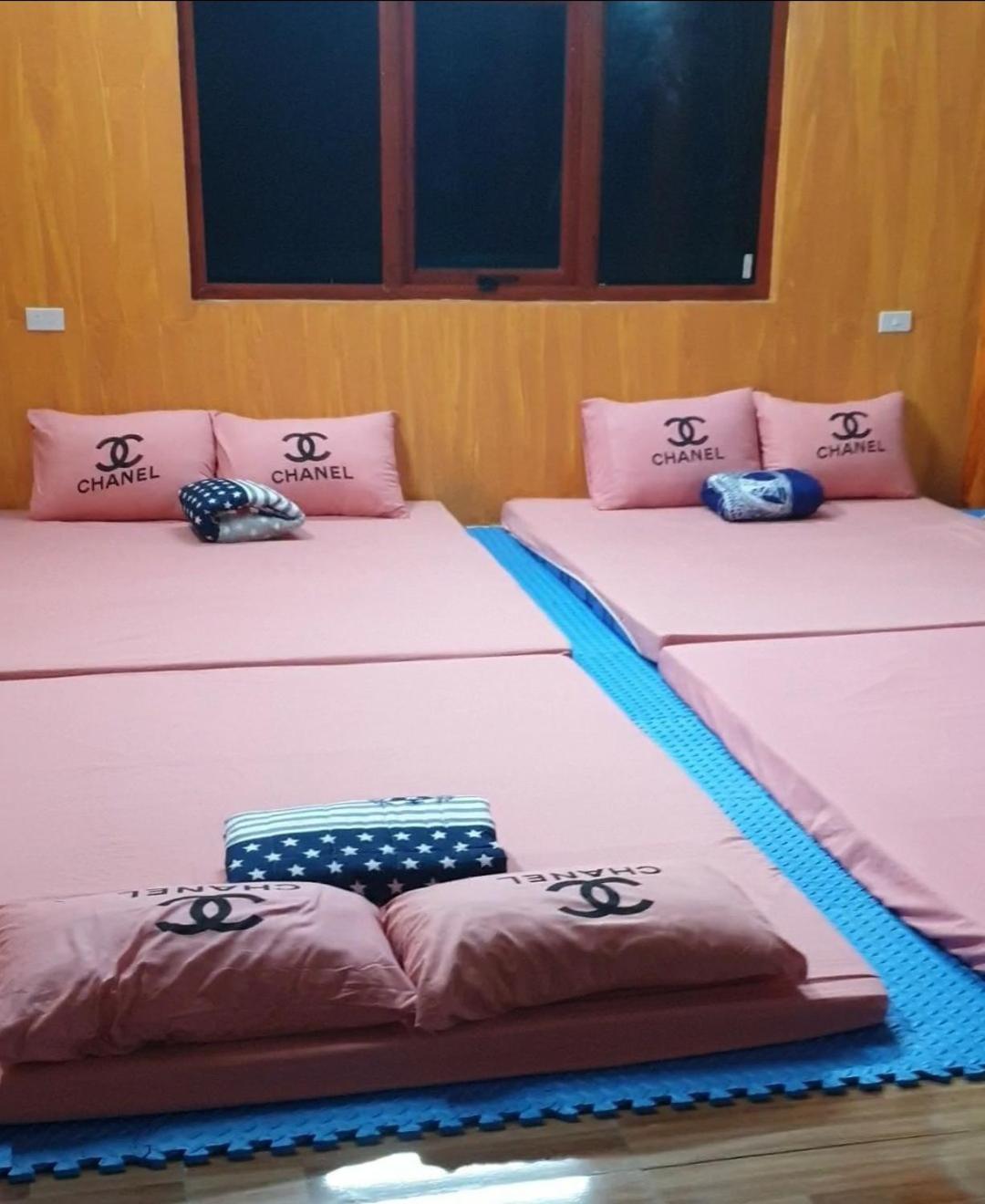 Single Bed in Dormitory Room photo 1