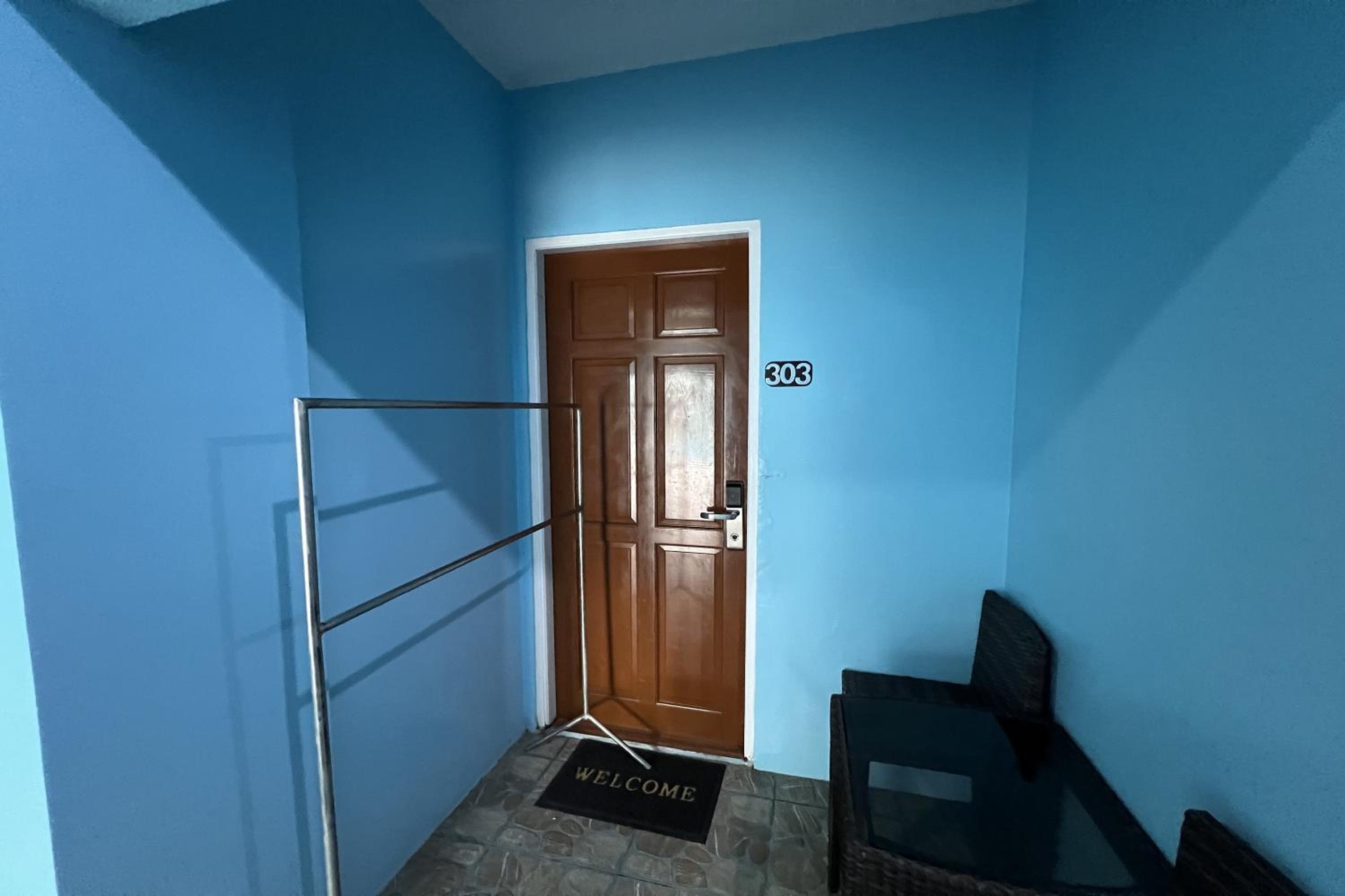 Deluxe Room - Photo 9
