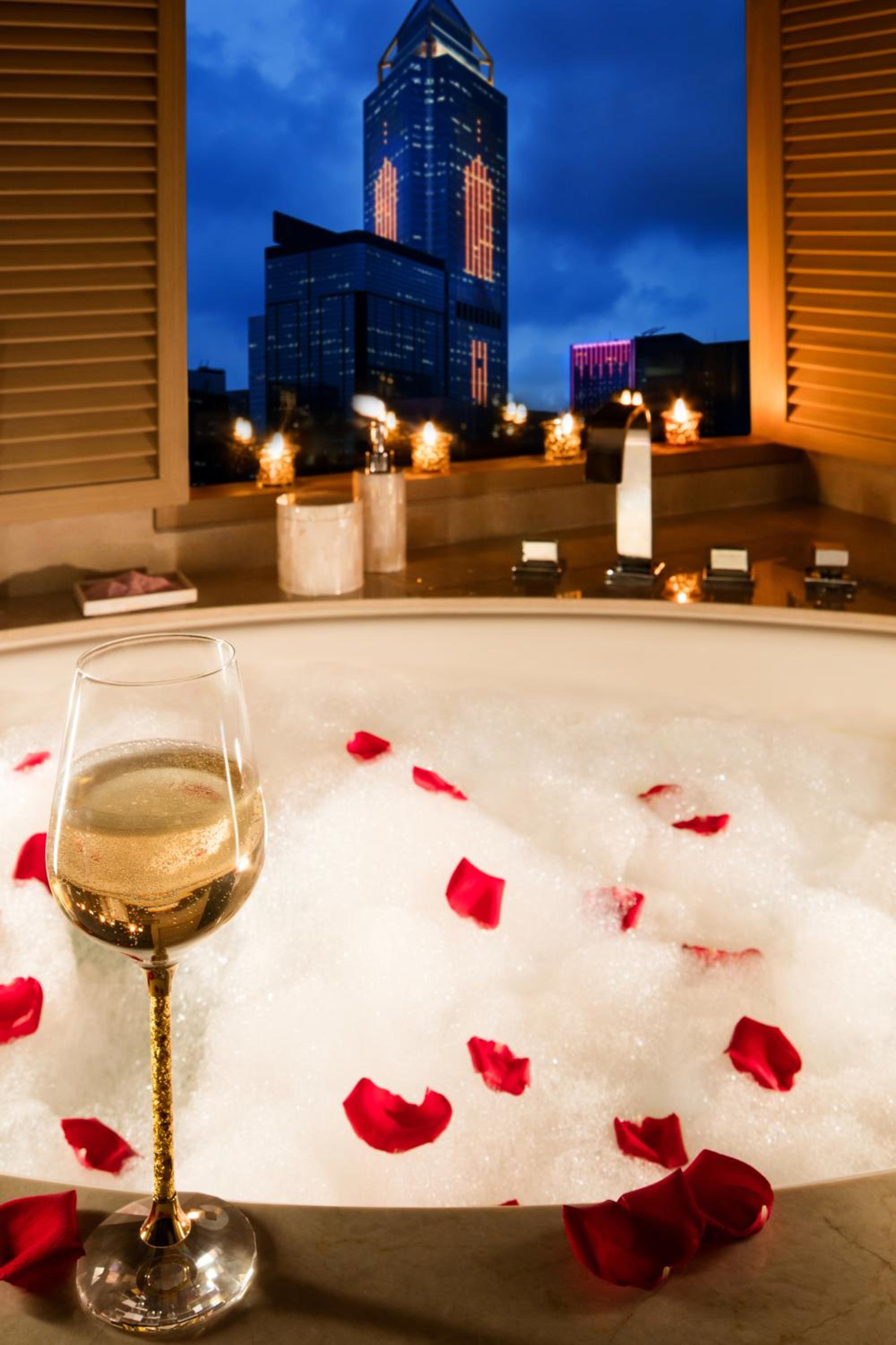 Burlington Suite King