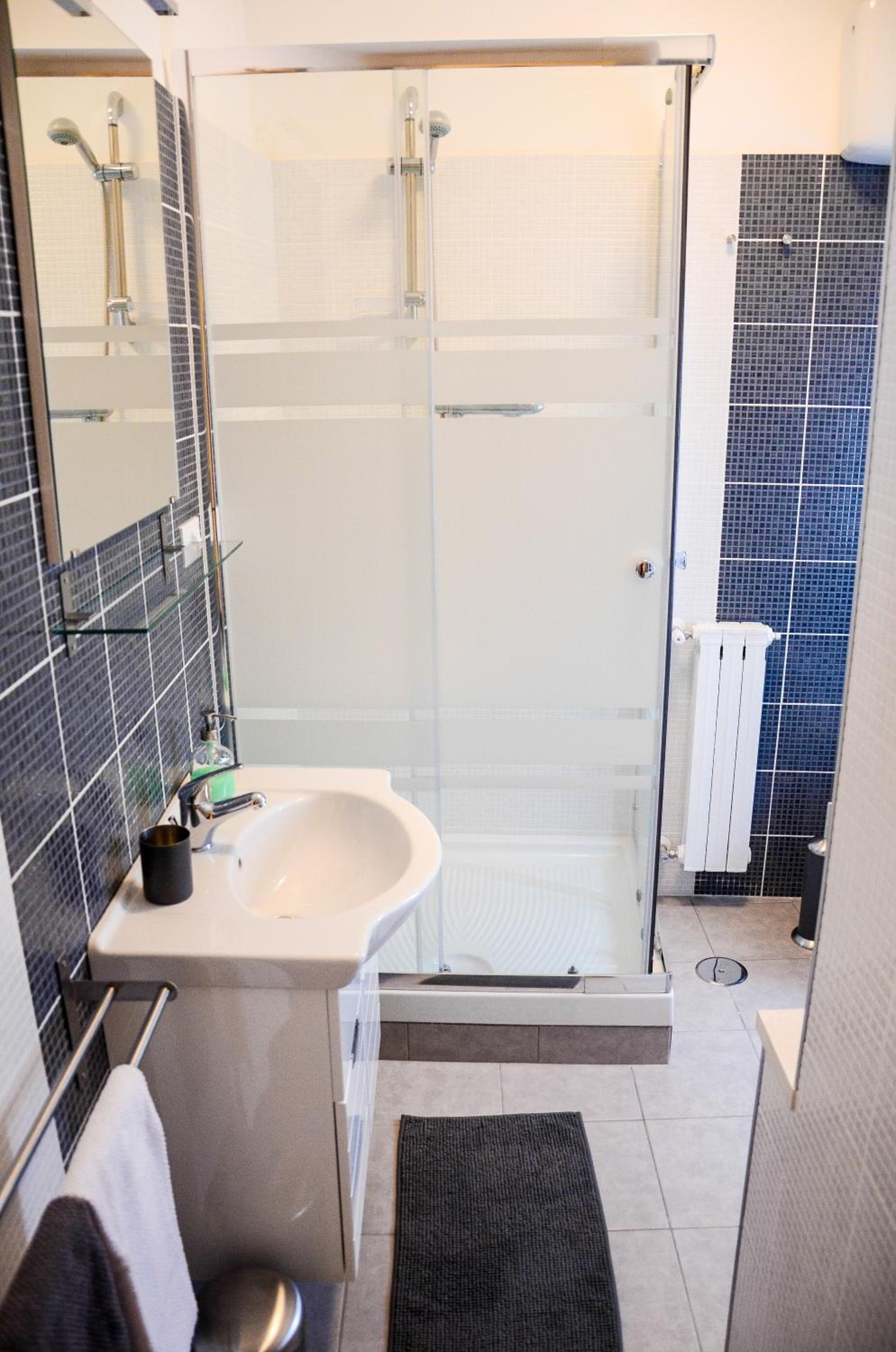Apartment - Photo 3