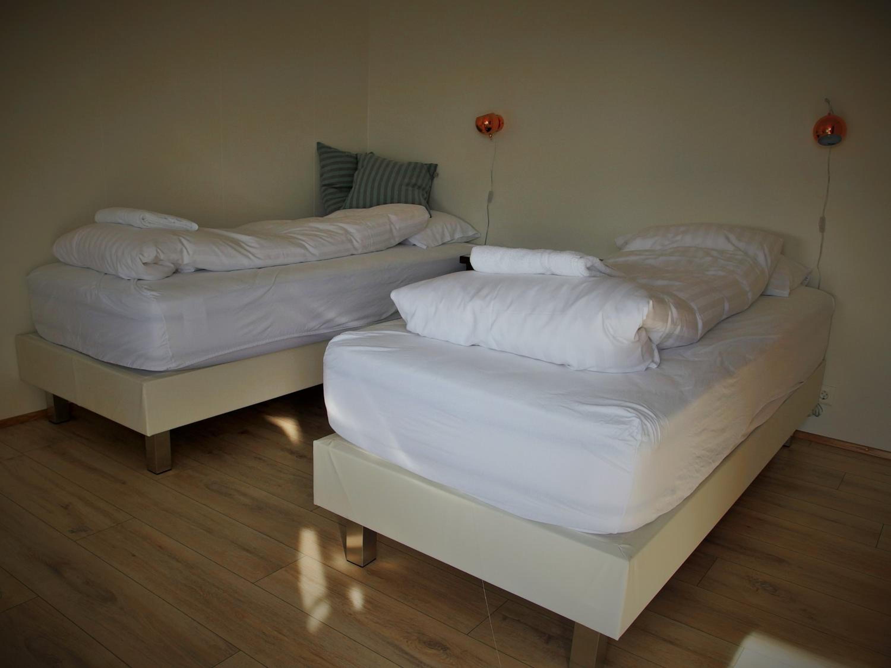 Double or Twin Room - Photo 10