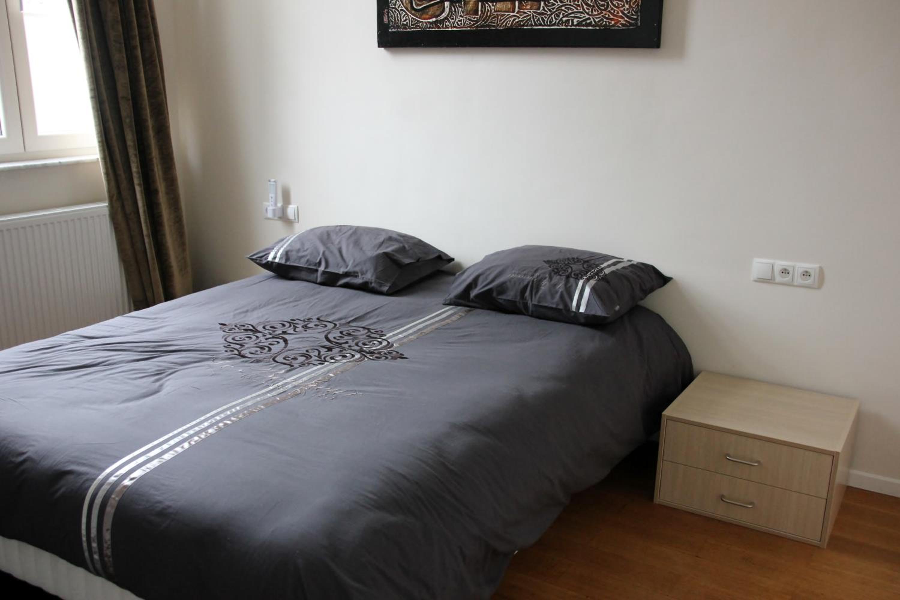 Apartment with Garden View - Photo 2